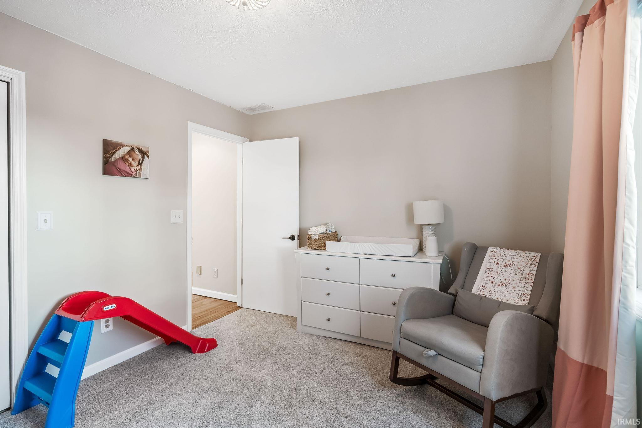111 E Birchwood Court