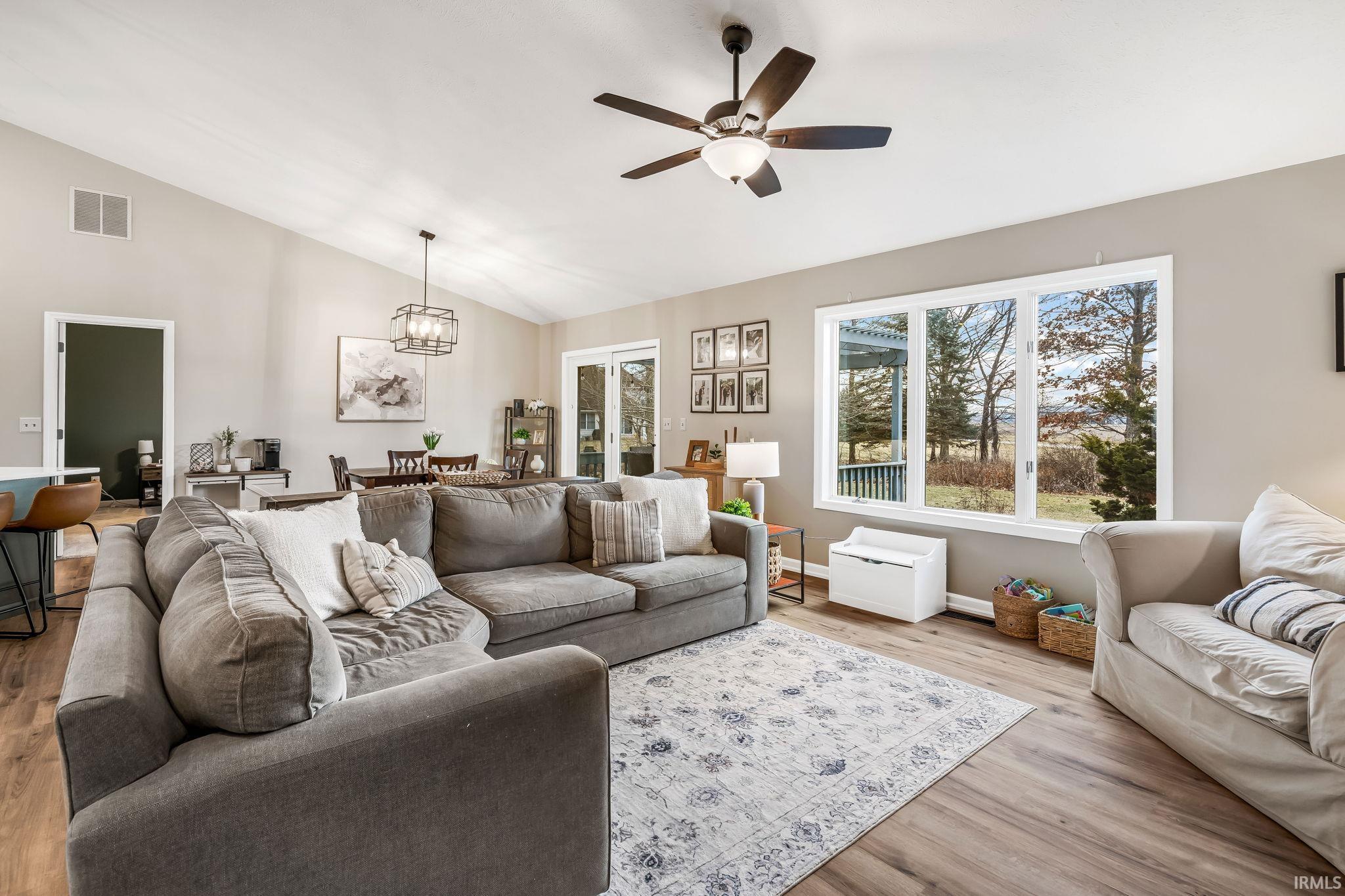 111 E Birchwood Court