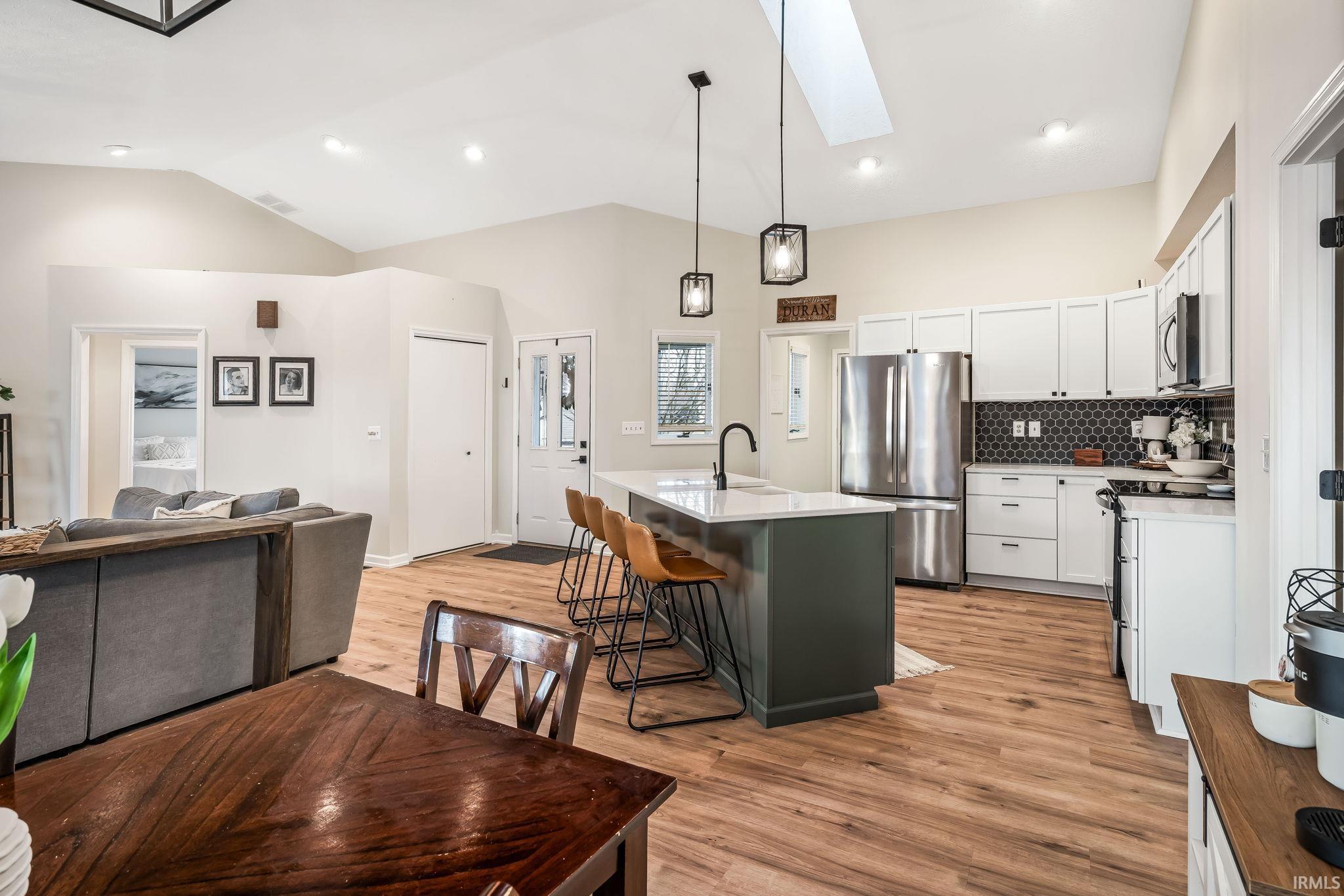 111 E Birchwood Court