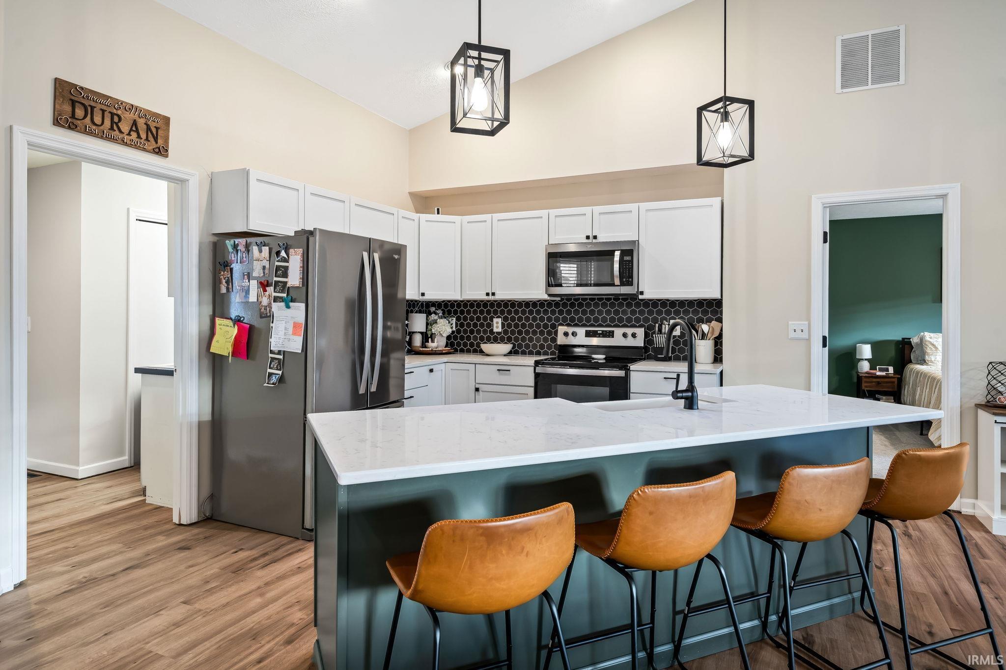 111 E Birchwood Court