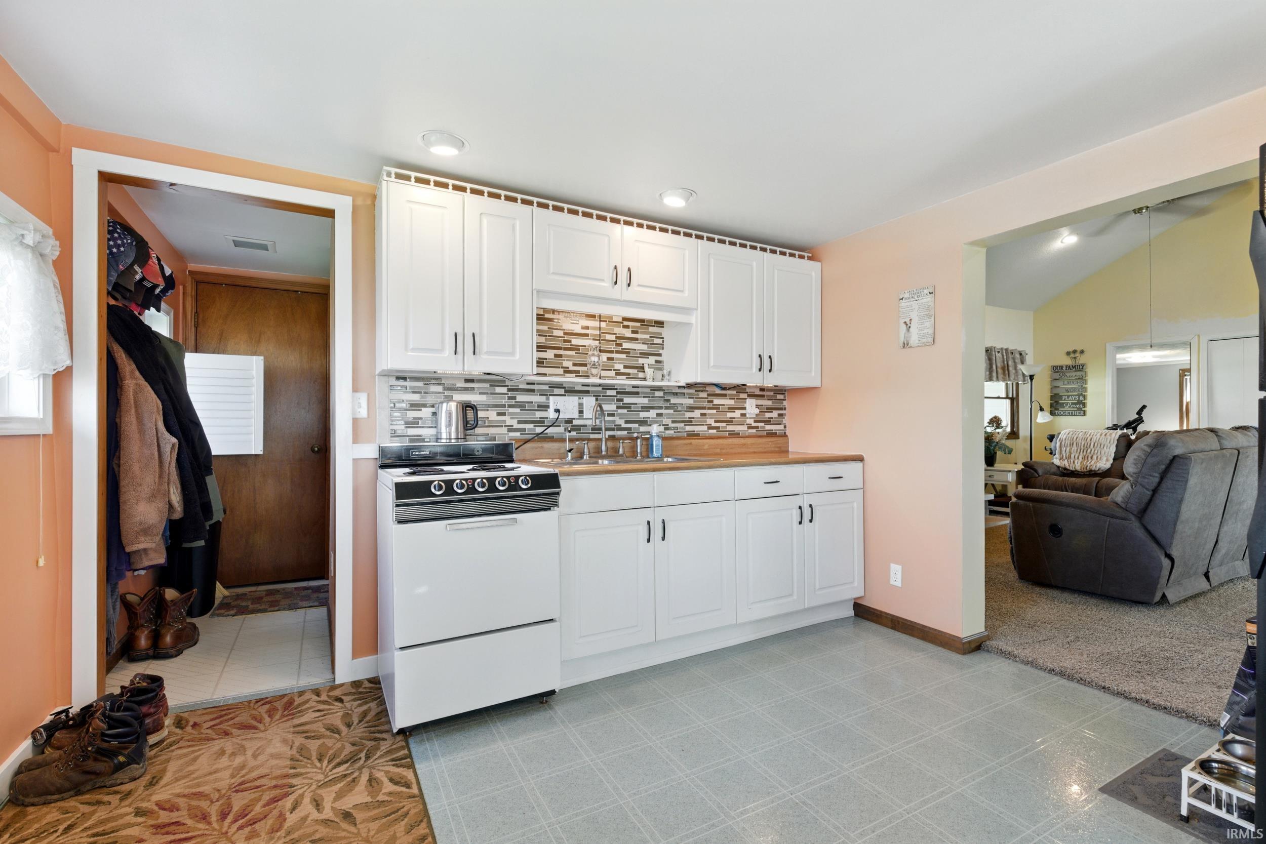 Photo 17 of 5435 E 610 S
