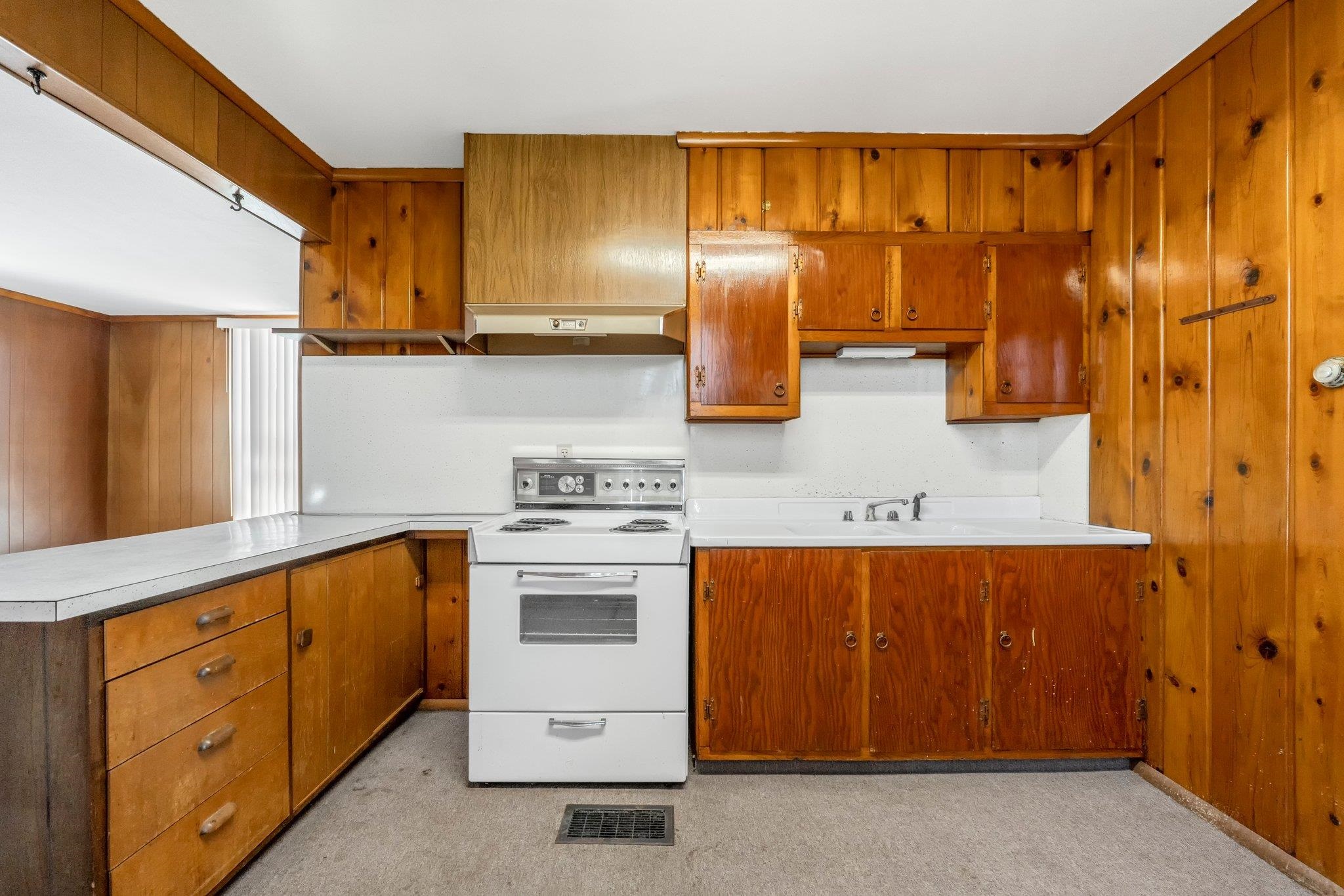 Photo 4 of 6115 N State Road 327