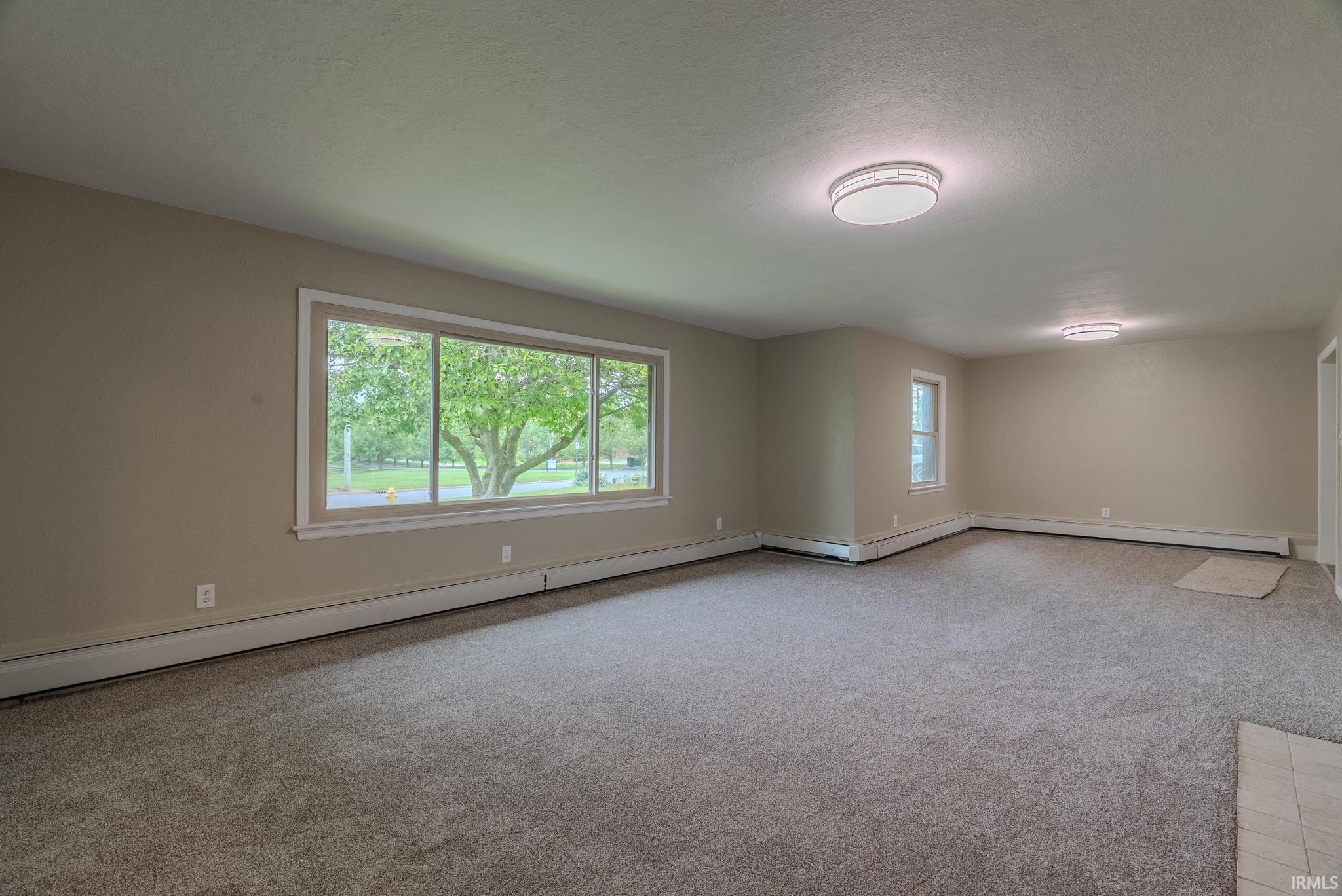 Photo 10 of 546 W Harrison