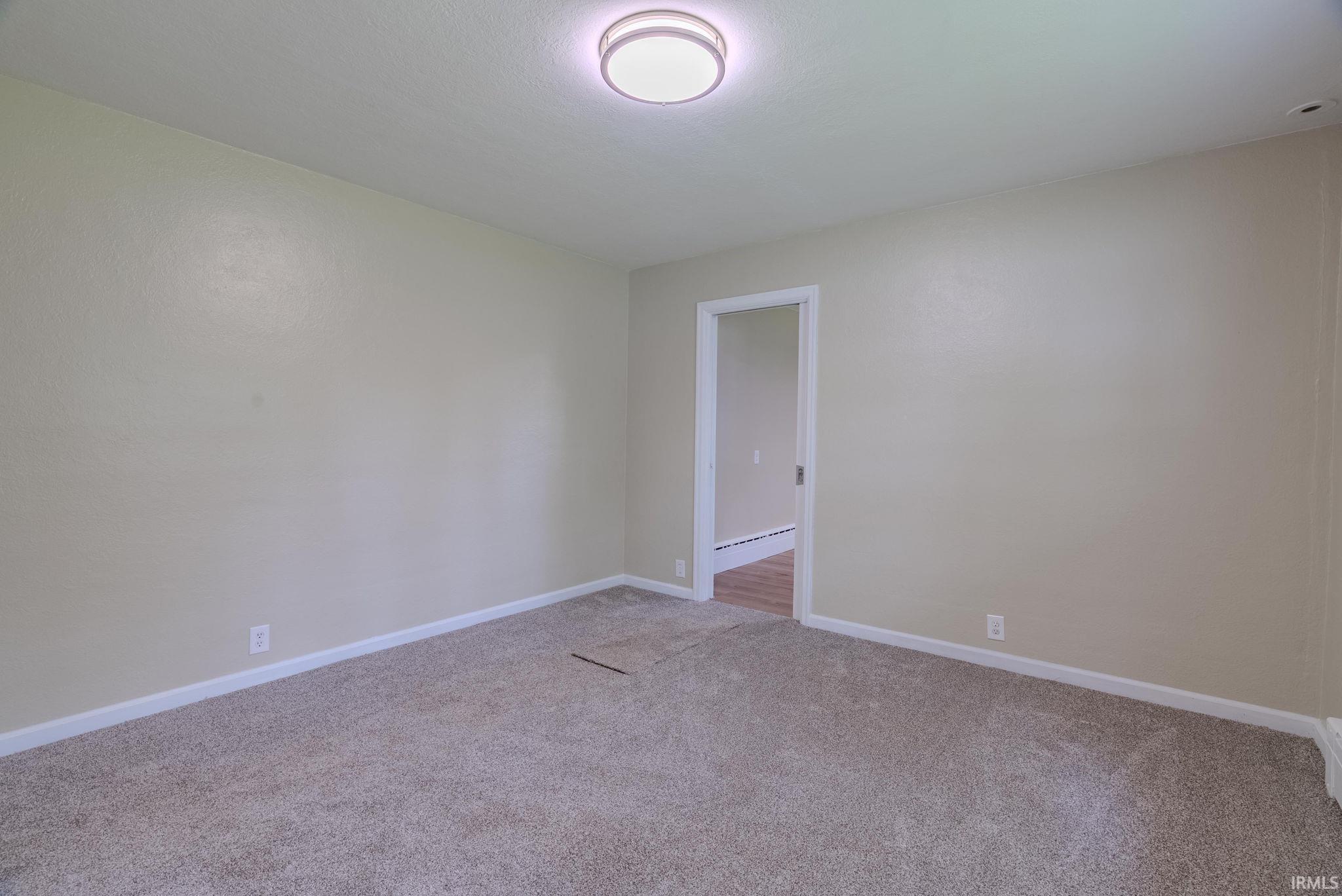 Photo 17 of 546 W Harrison