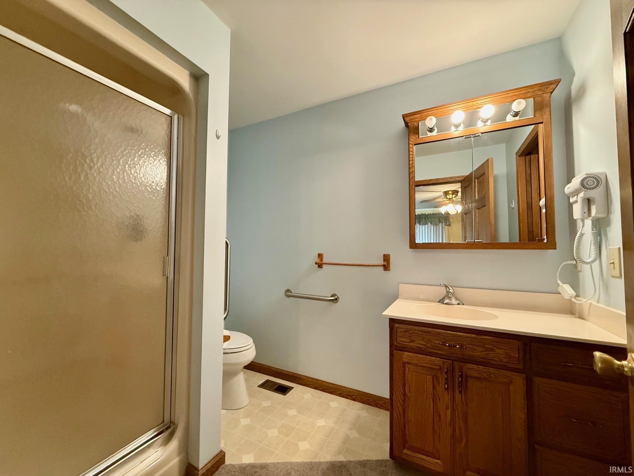 Photo 11 of 455 N 060 W