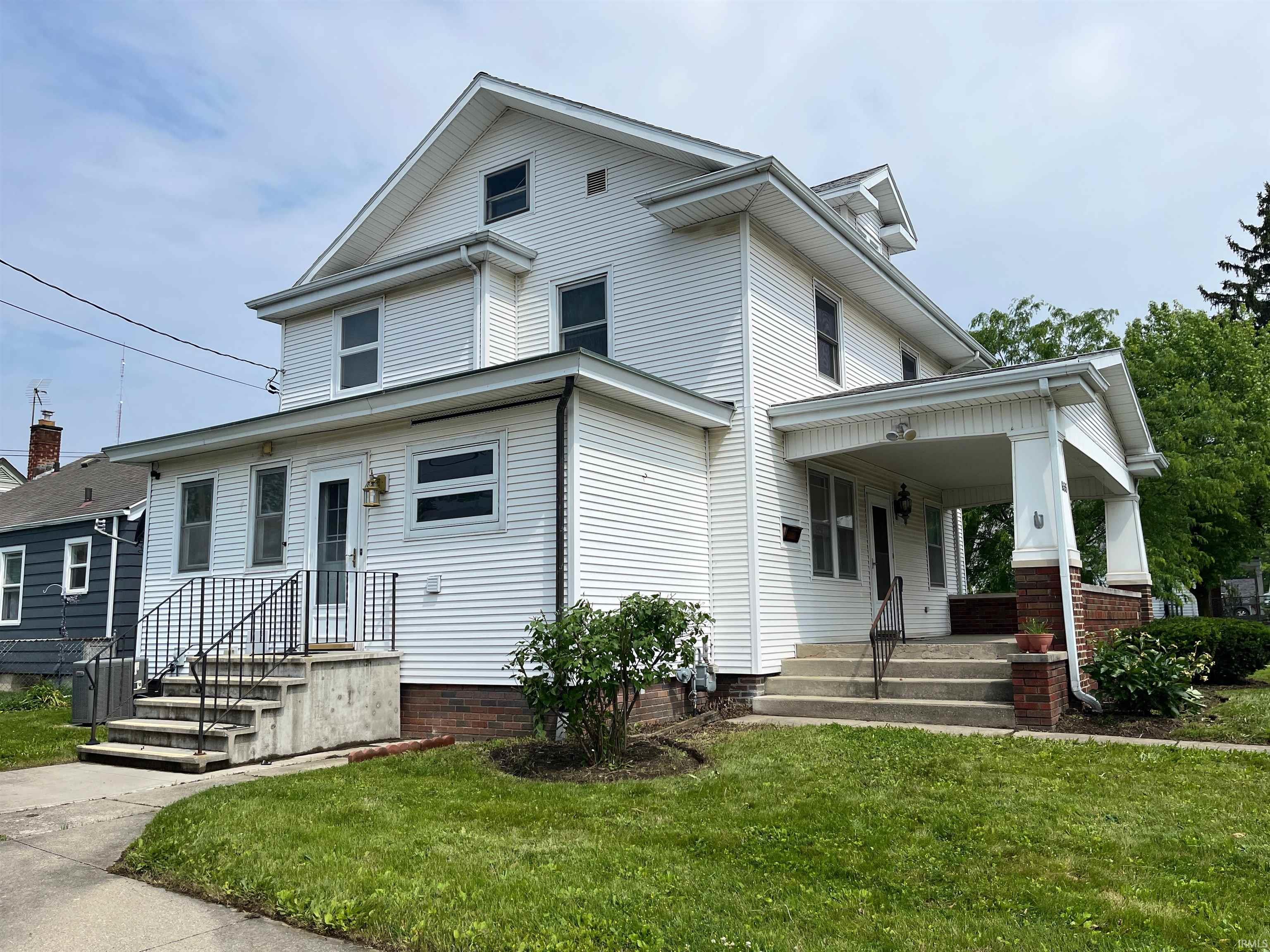 Photo 1 of 1655 Hinton Drive