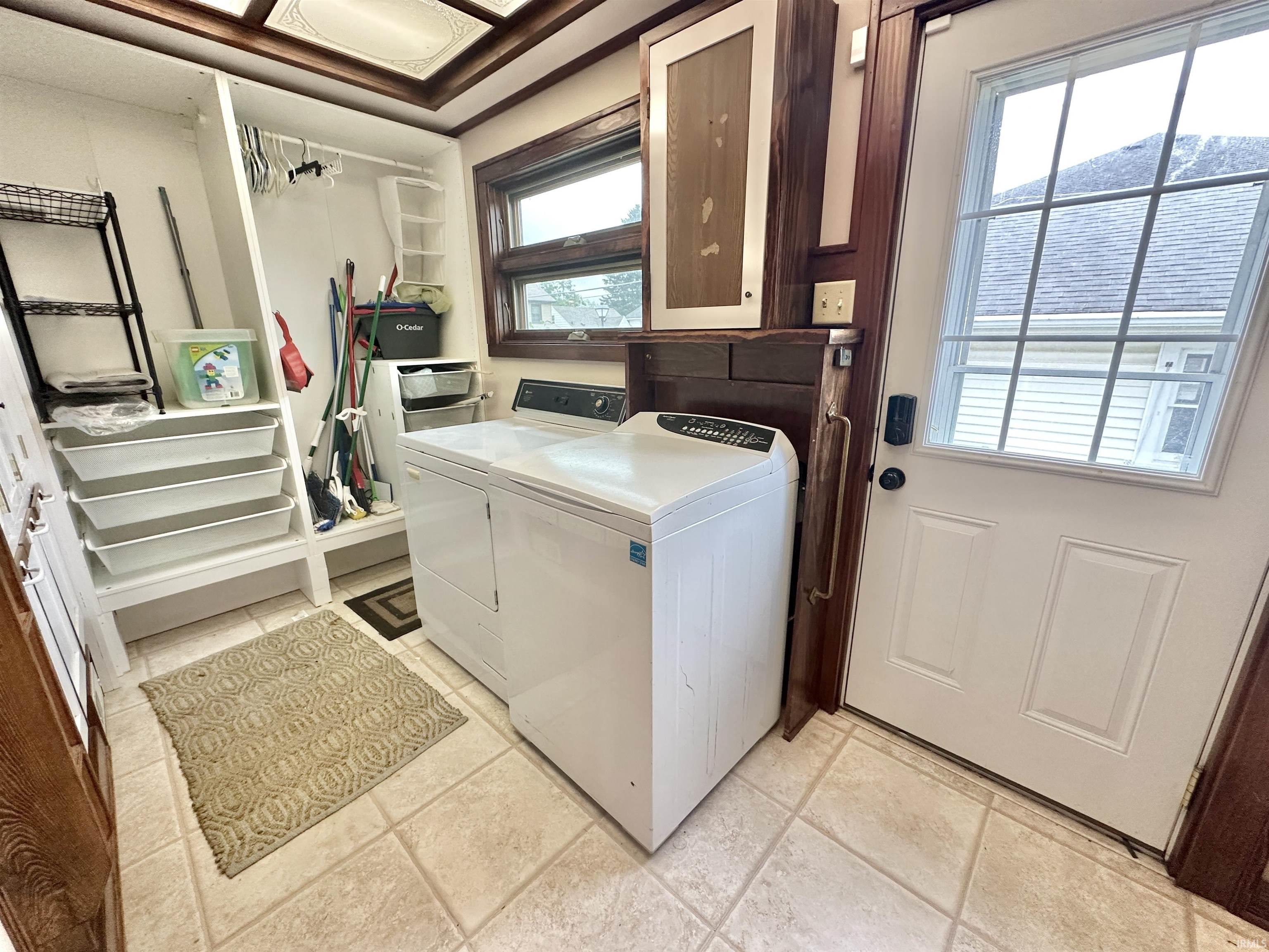 Photo 16 of 1655 Hinton Drive