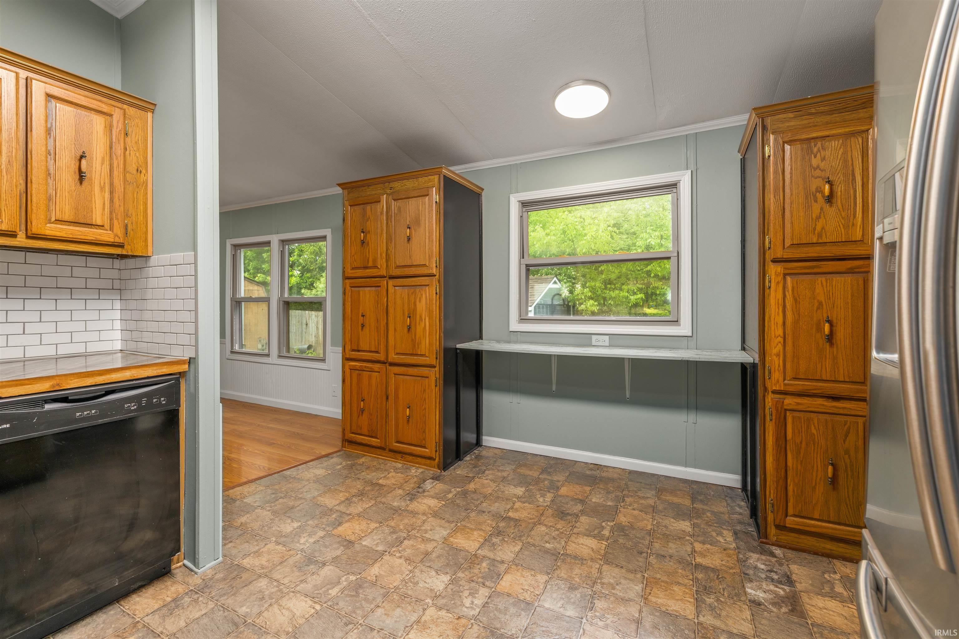 Photo 13 of 3931 Fritcha Avenue