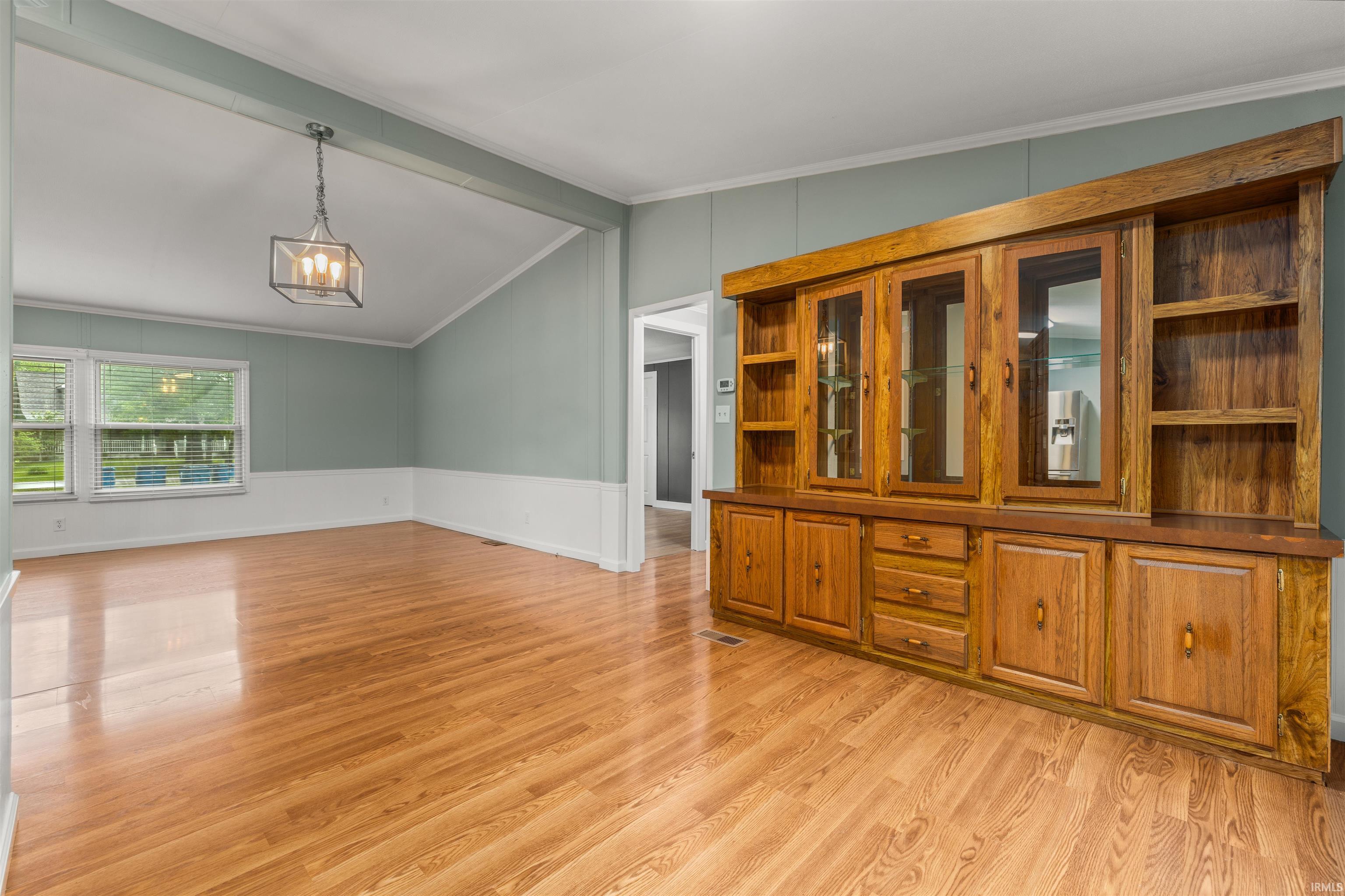 Photo 9 of 3931 Fritcha Avenue