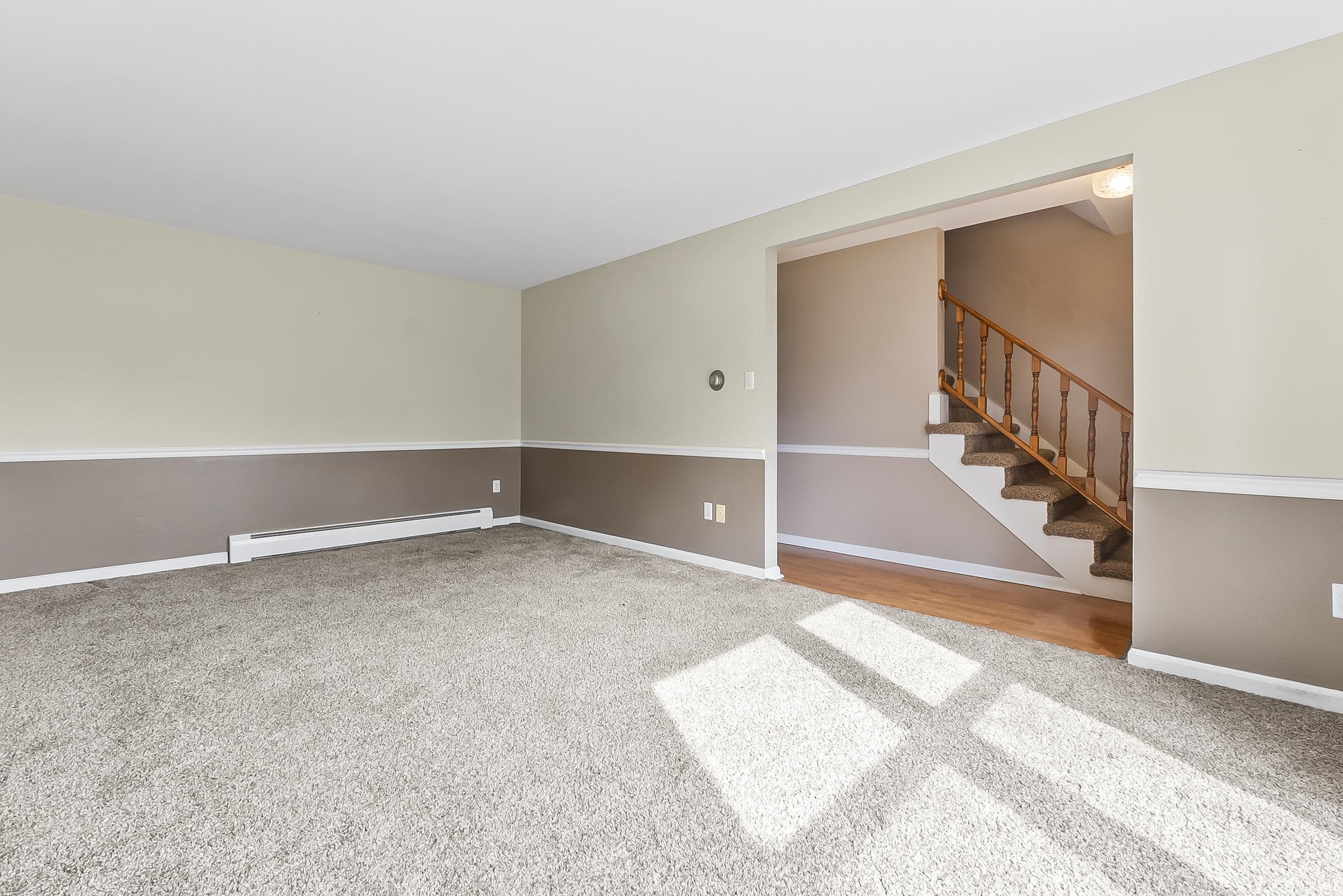 Photo 4 of 4031 Hedwig Drive