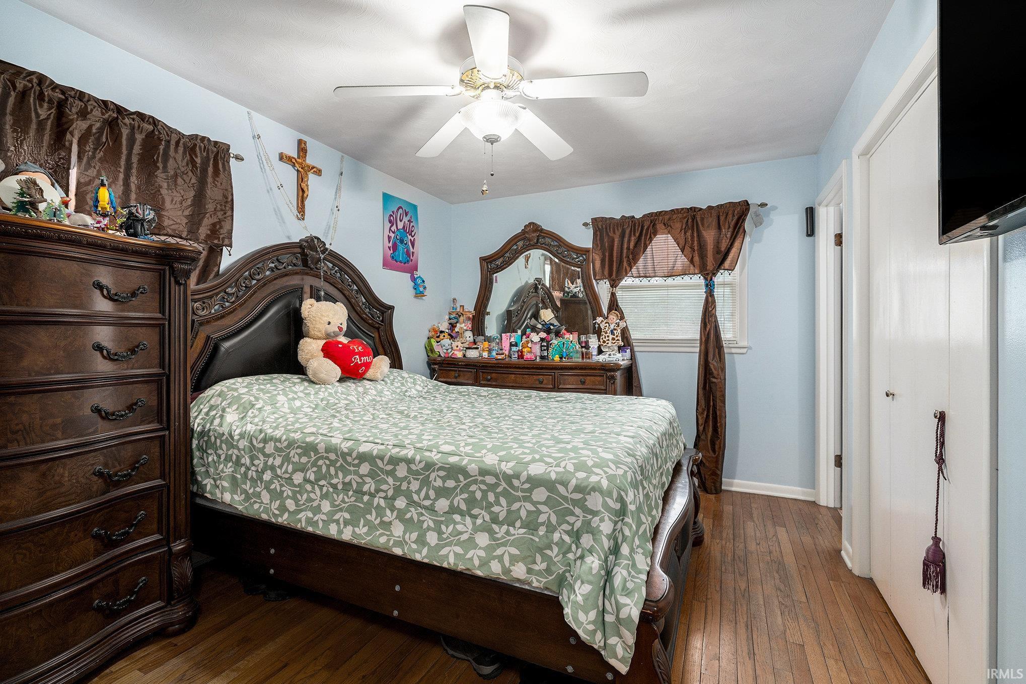 Photo 7 of 56635 N WEDGEWOOD Avenue