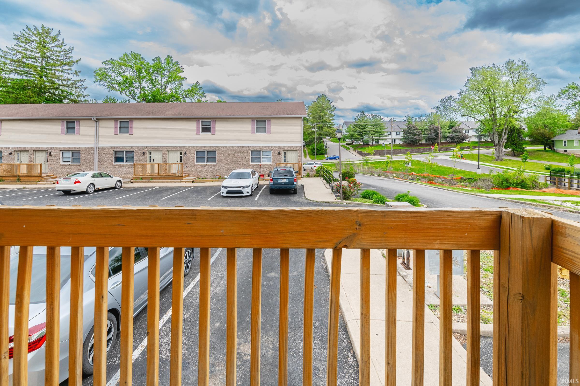 Homes for sale in Bloomington, IN | 422 W Northlane Dr, Bloomington, IN 47404 | MLS# 202517700