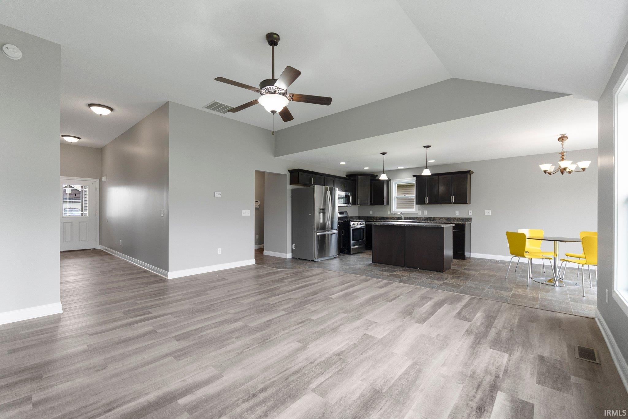 Photo 7 of 10253 Chesterhills Court