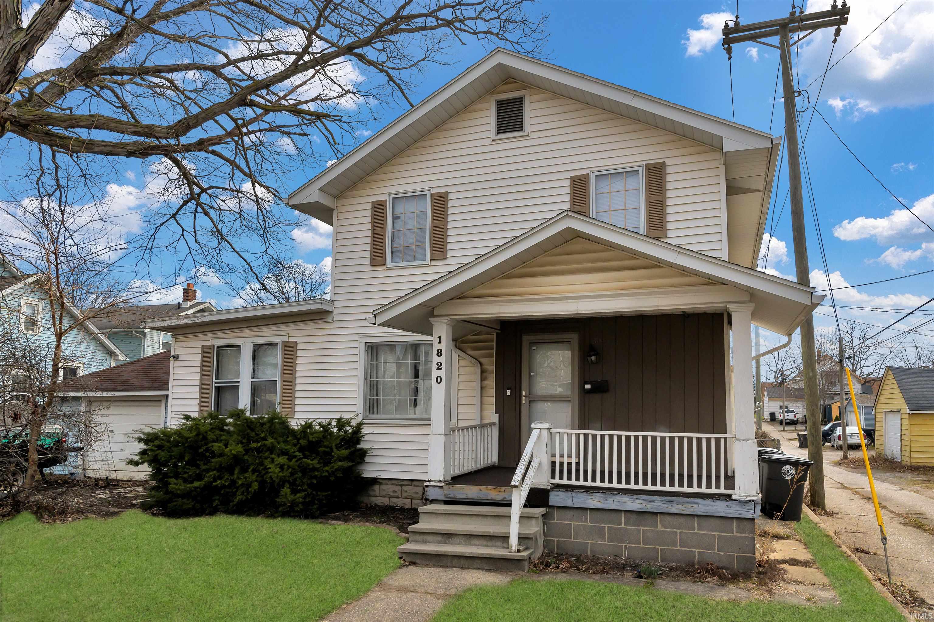 Photo 0 of 1820 Saint Marys Avenue