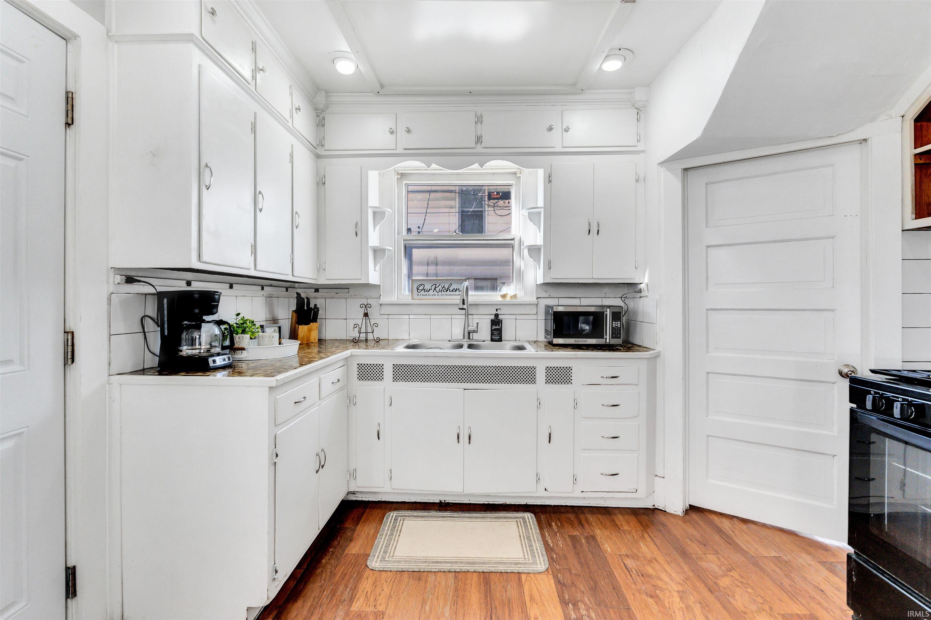 Photo 6 of 1820 Saint Marys Avenue