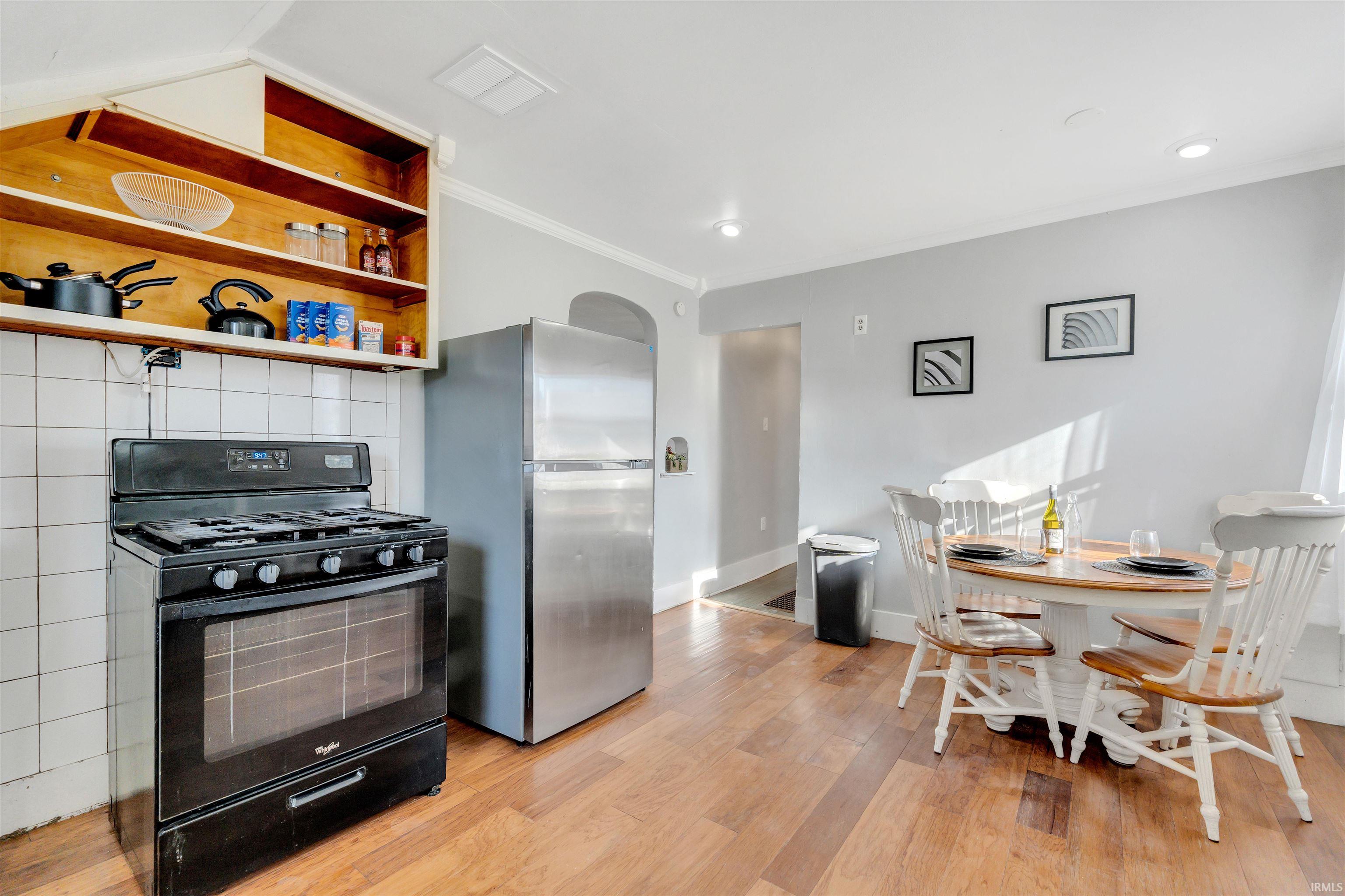 Photo 7 of 1820 Saint Marys Avenue