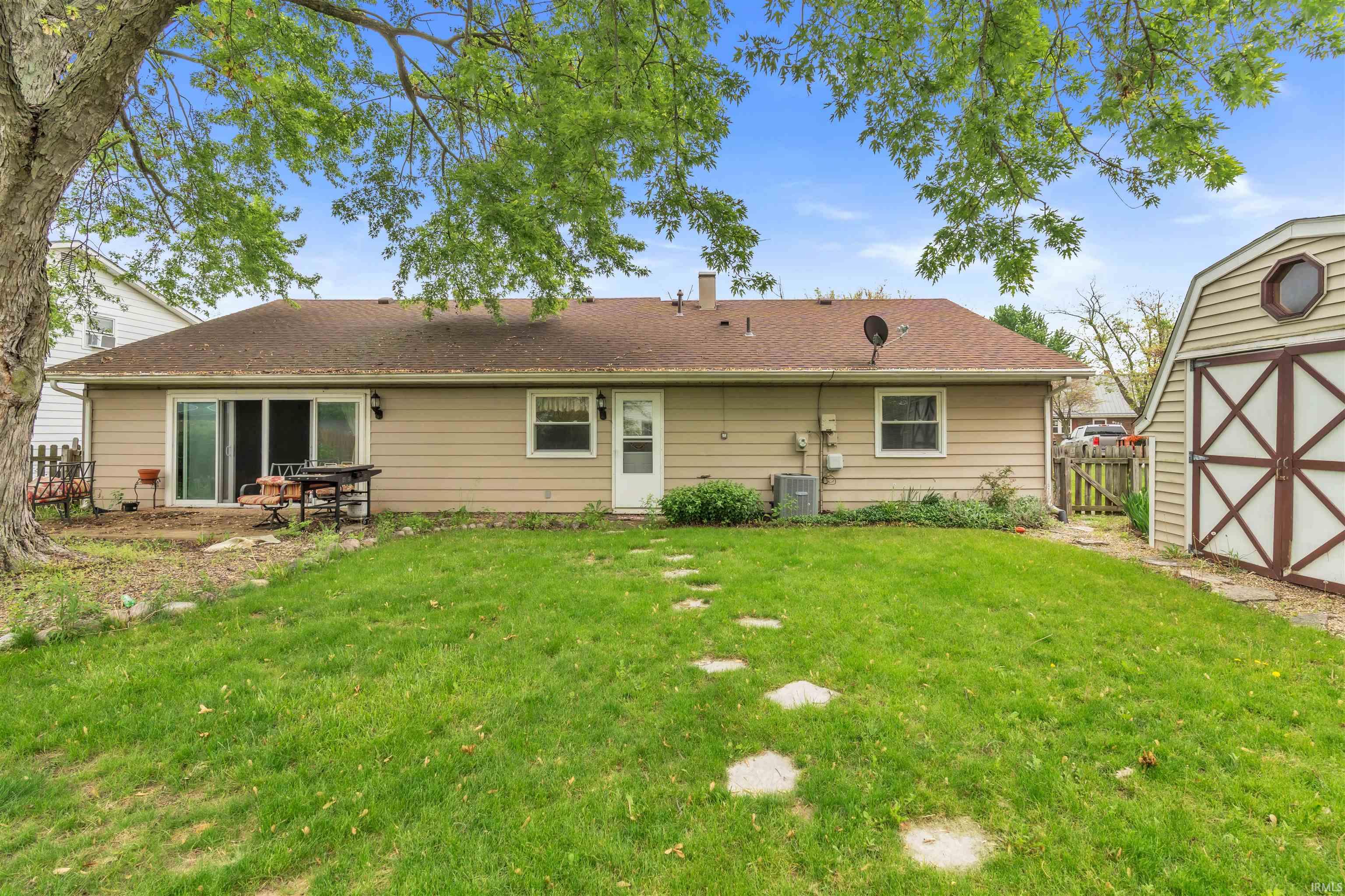 Photo 23 of 9126 Redfield Drive