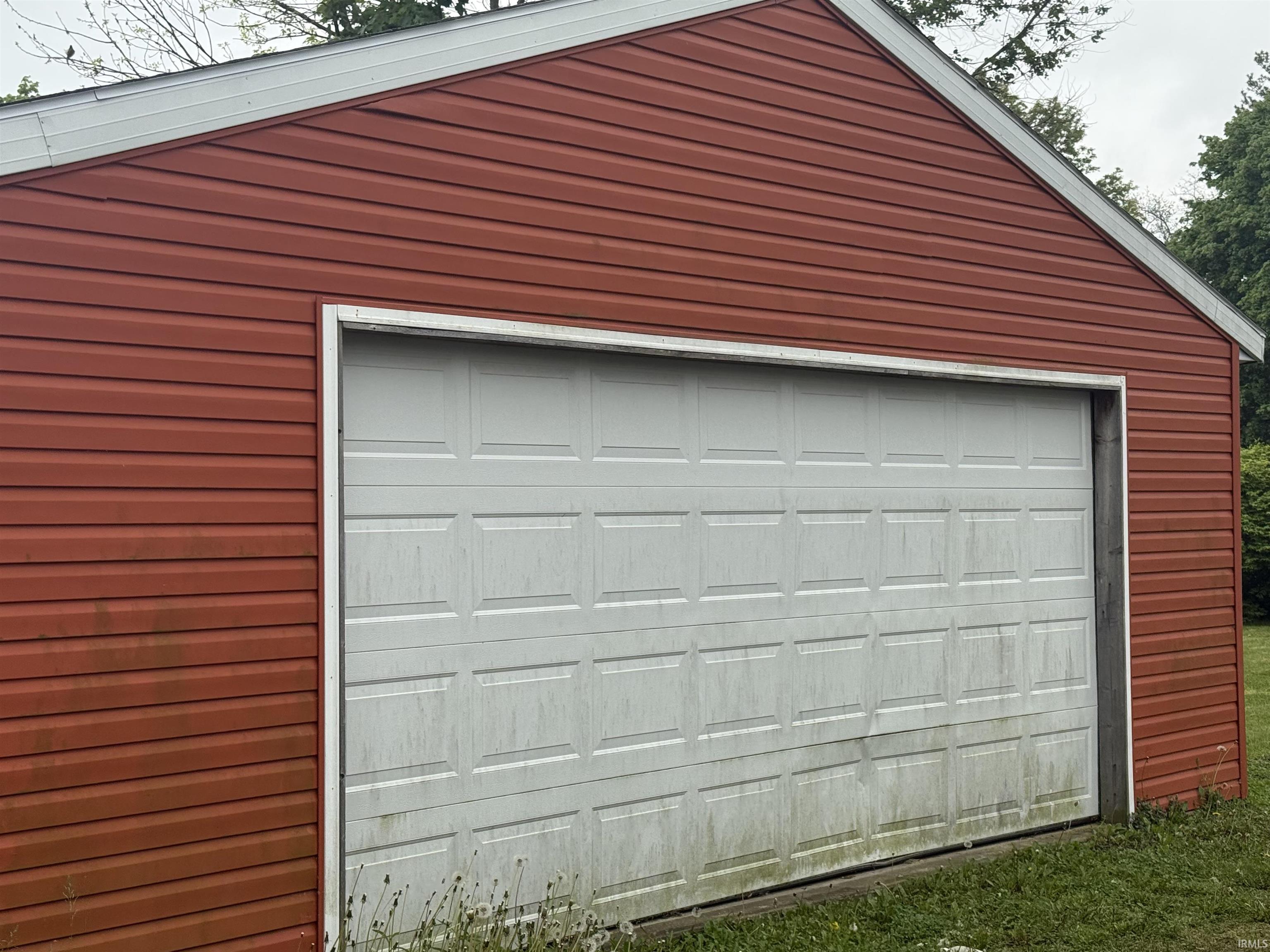 Homes for sale in Hartford, IN | 607 S Jefferson St, Hartford, IN 47348 | MLS# 202518062