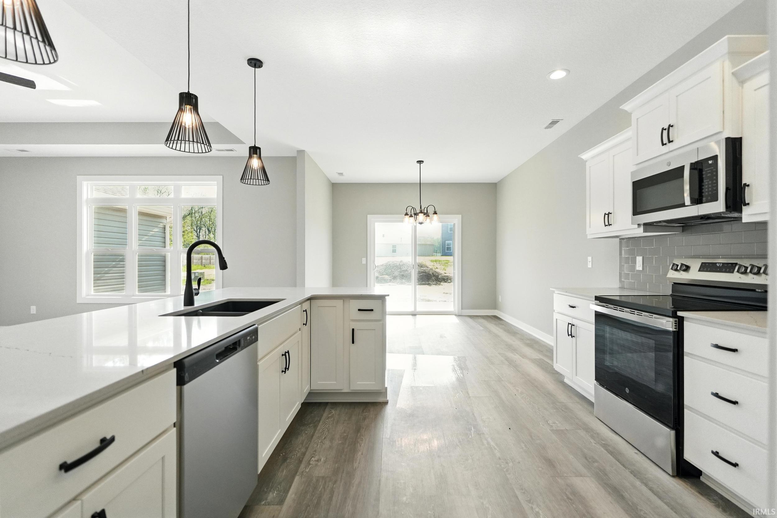 Photo 12 of 4780 Whittlebury Drive