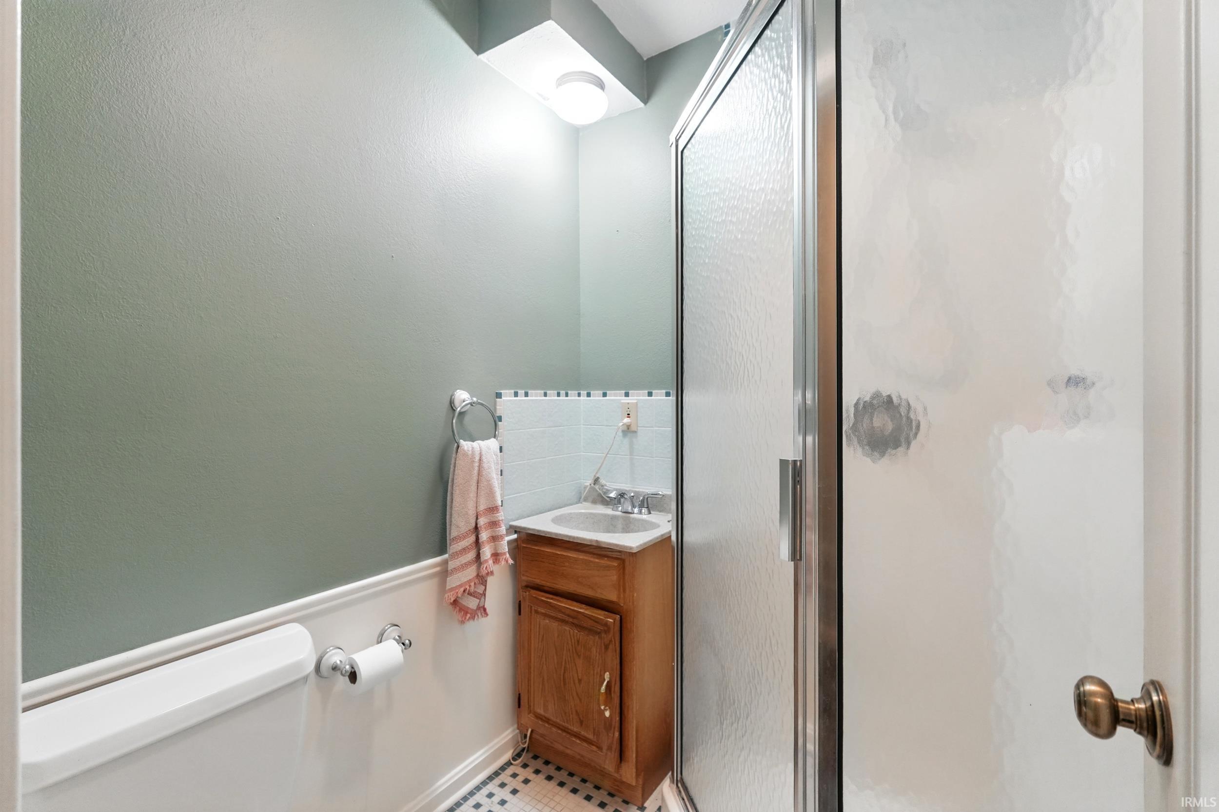Photo 18 of 2750 N Lakeview Drive