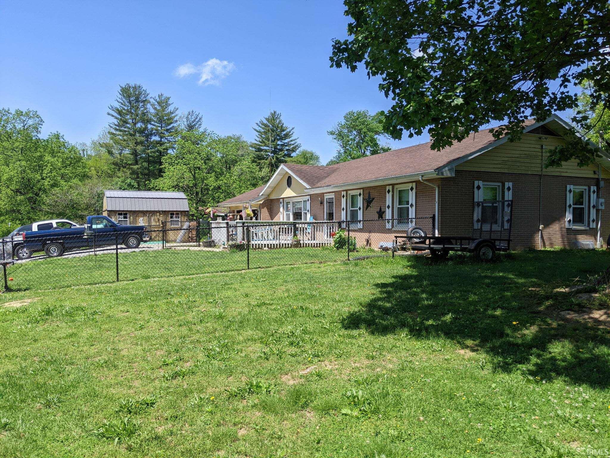 Homes for sale in Spencer, IN | 7114 Locust Lake West Dr, Spencer, IN 47460 | MLS# 202518255