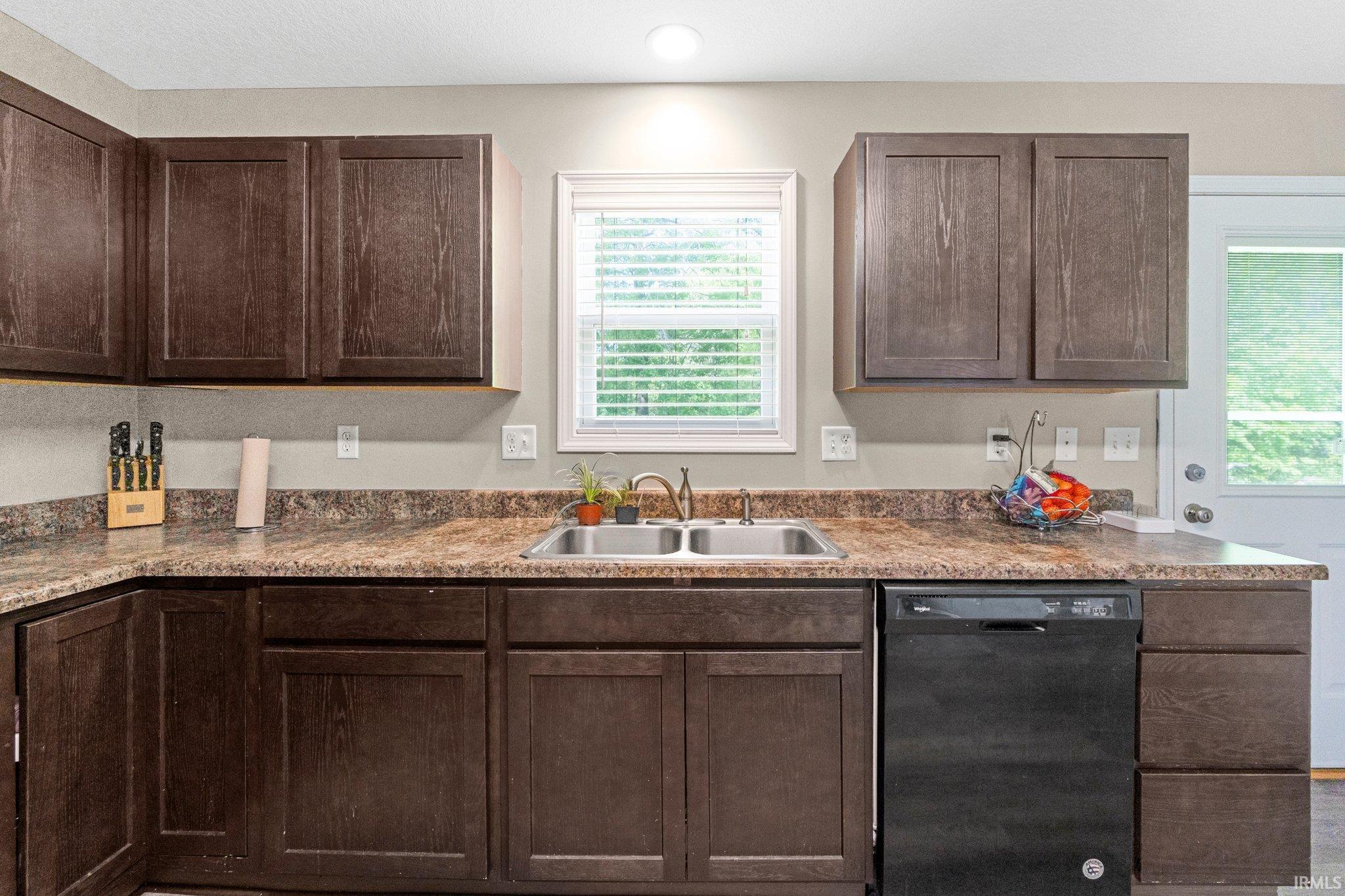 Photo 16 of 7725 Payne Parkway