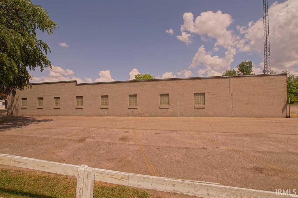 Photo 19 of 719 S Buffalo Street