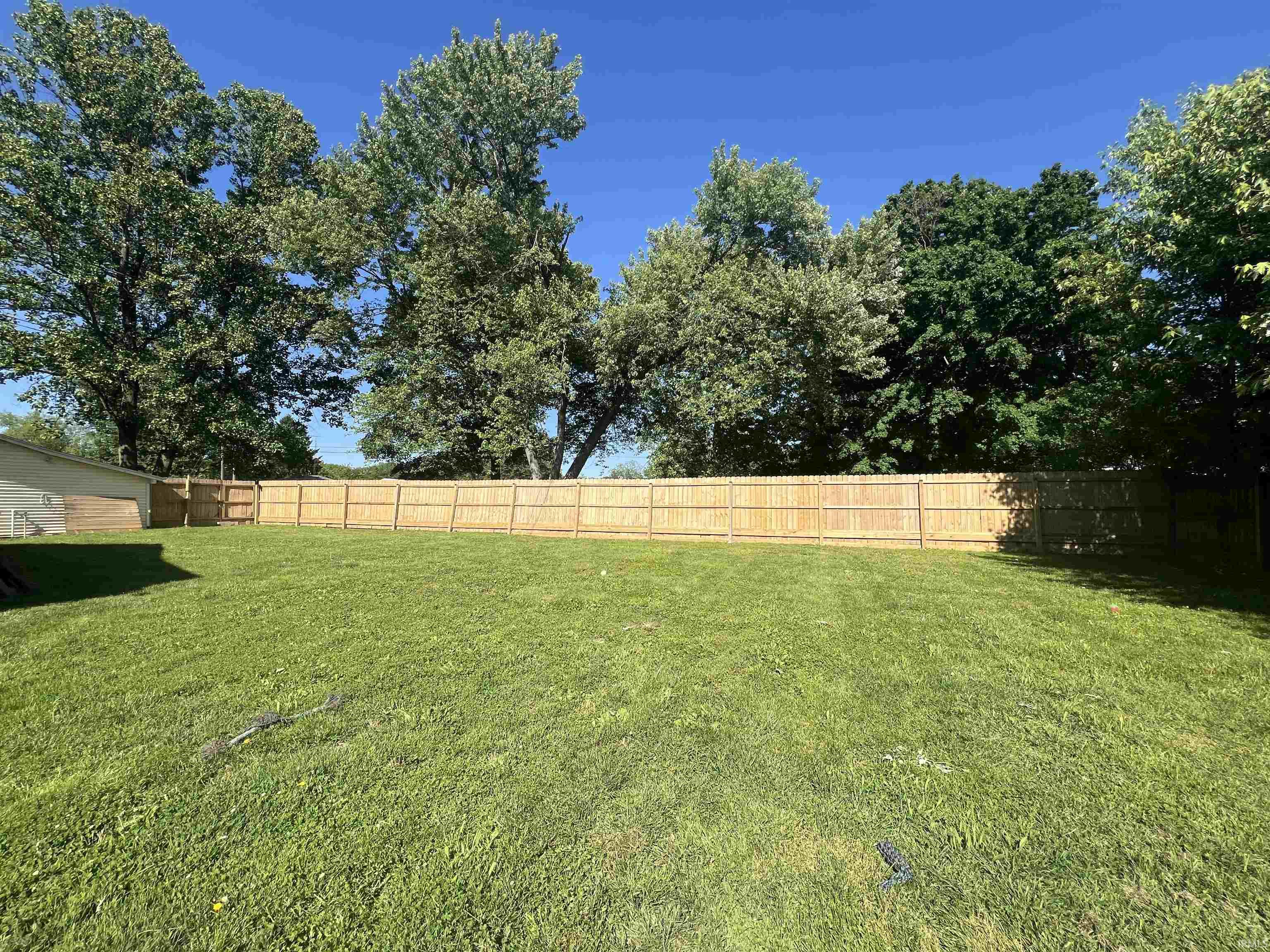 Homes for sale in Clinton, IN | 12632 S State Road 71, Clinton, IN 47842 | MLS# 202518545