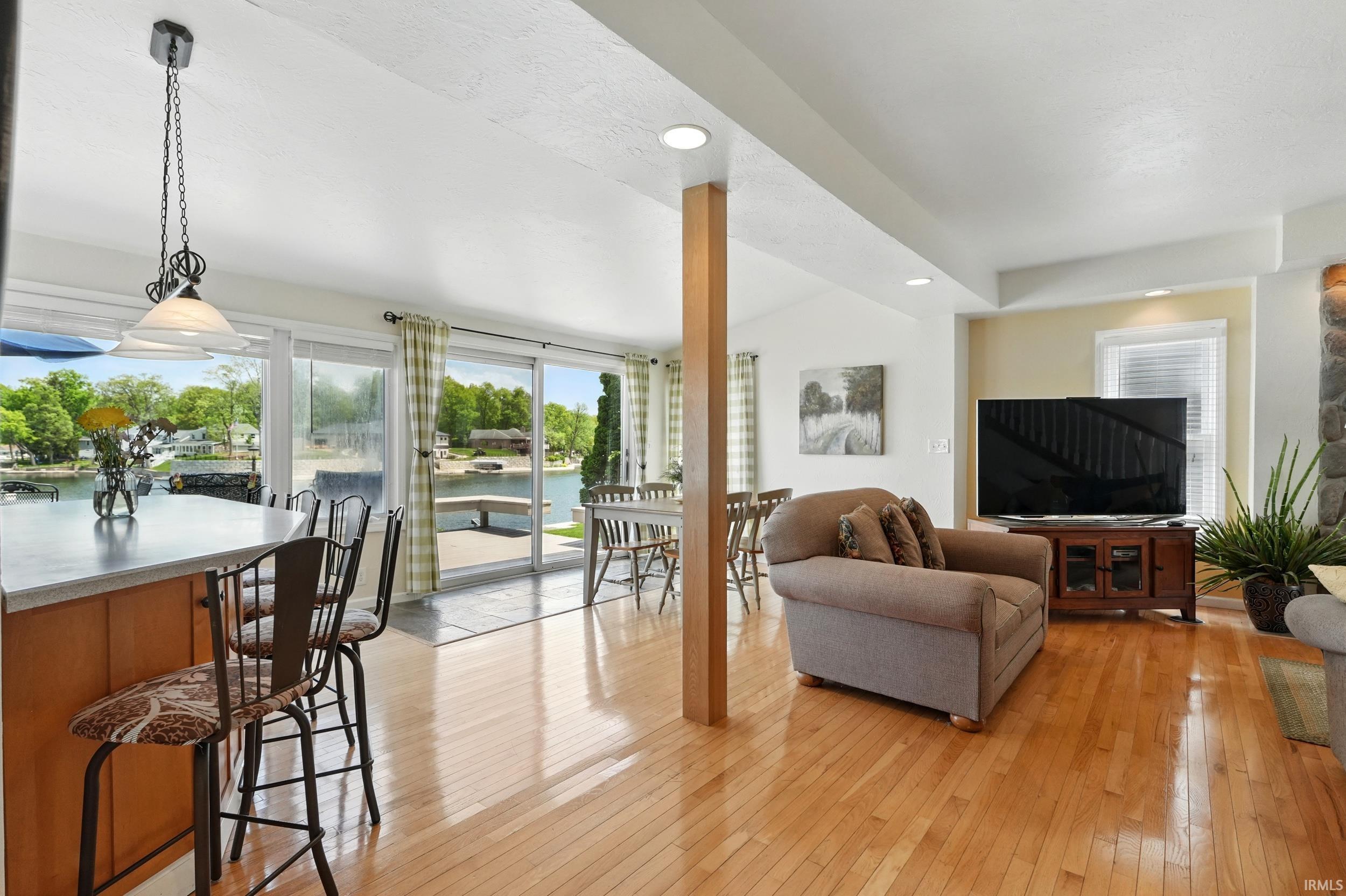 Photo 14 of 405 Lions Dr Sylvan Lake