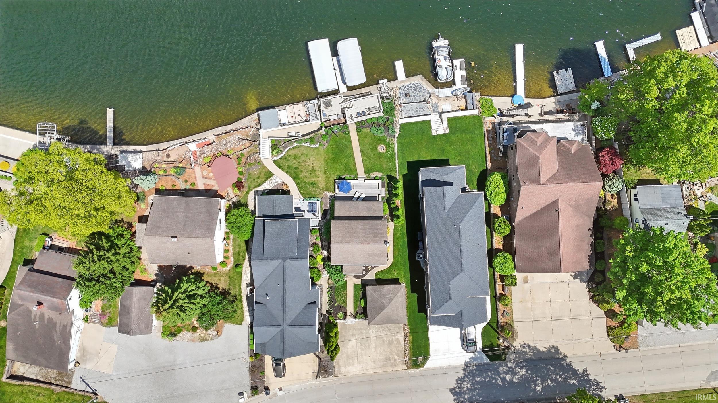 Photo 7 of 405 Lions Dr Sylvan Lake