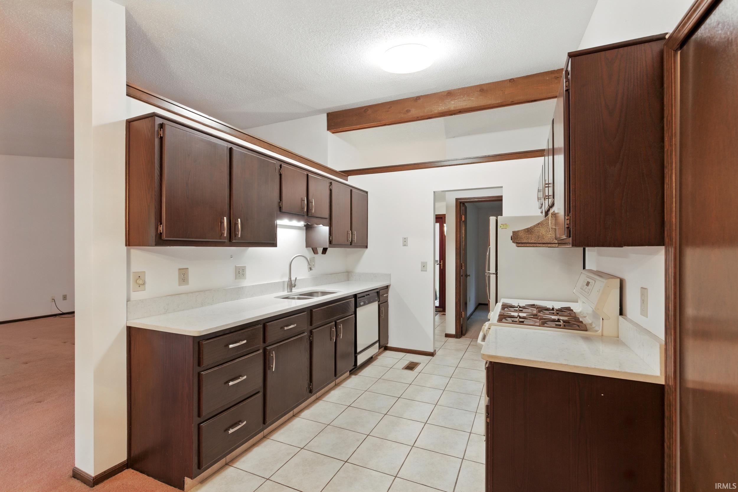 Photo 7 of 1806 Duprey Drive