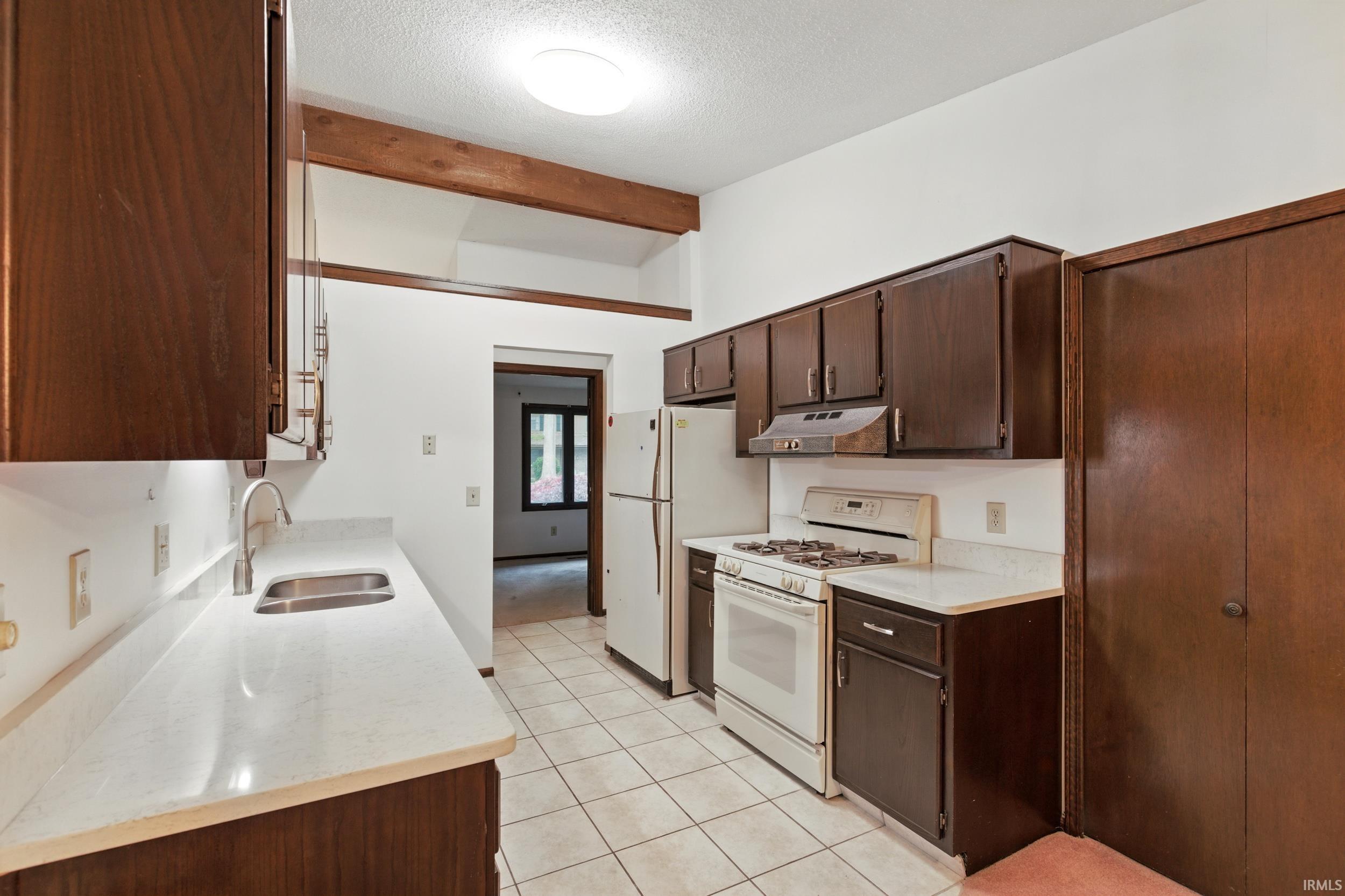 Photo 8 of 1806 Duprey Drive