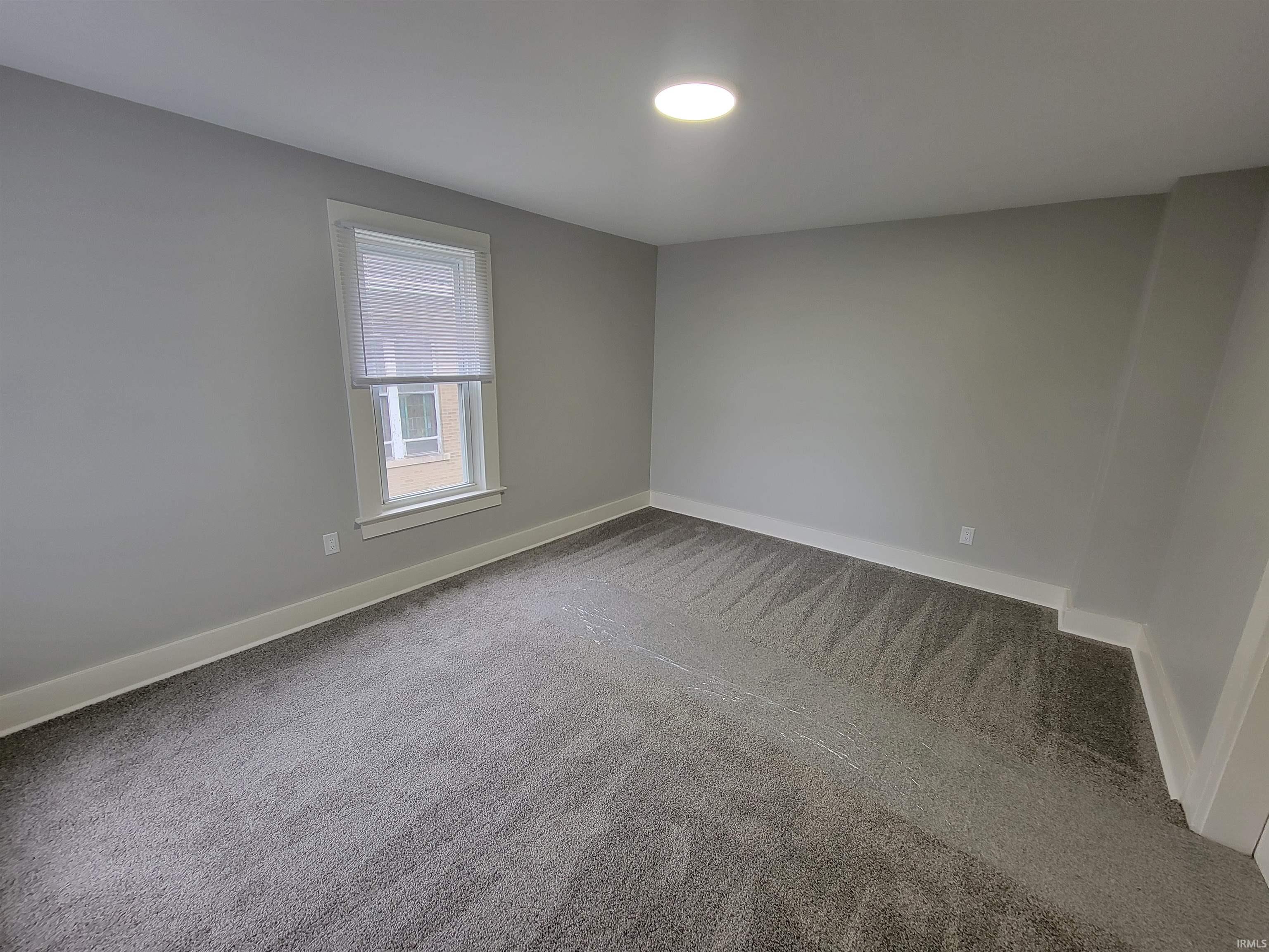 Photo 19 of 826 E Jefferson Boulevard