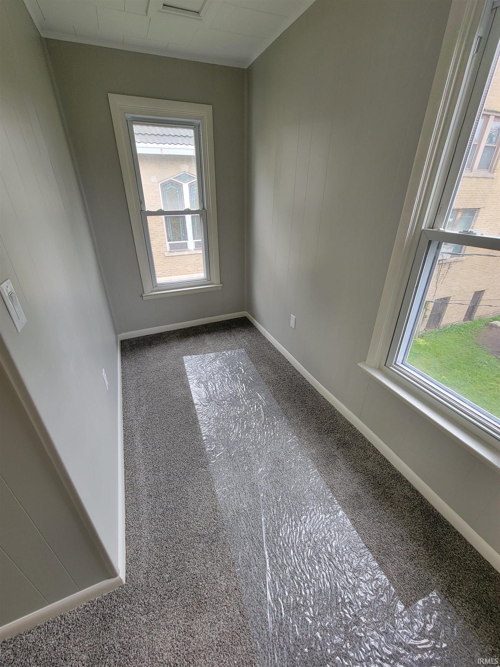 Photo 21 of 826 E Jefferson Boulevard