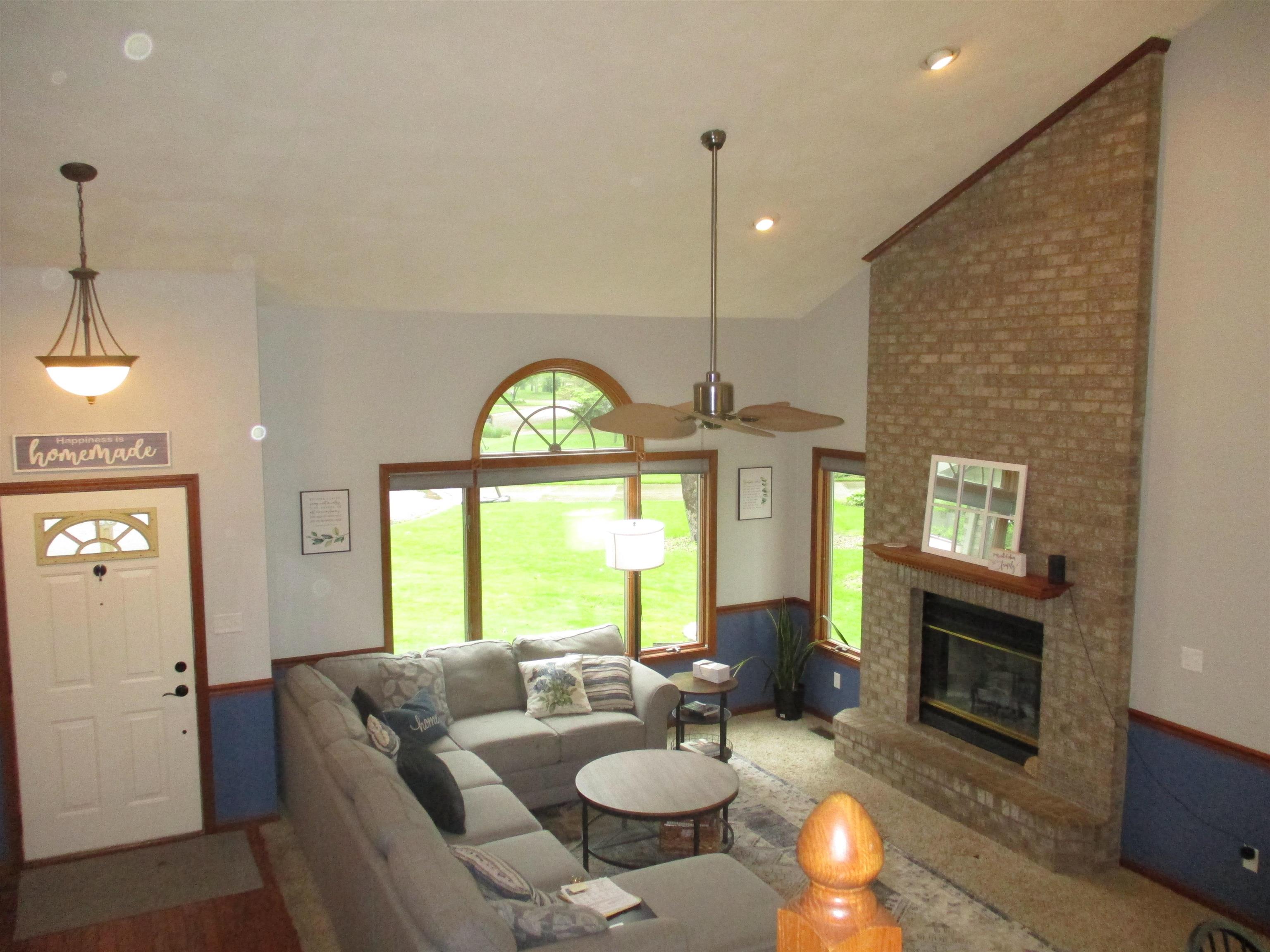 Photo 2 of 22715 Fair Oaks Court