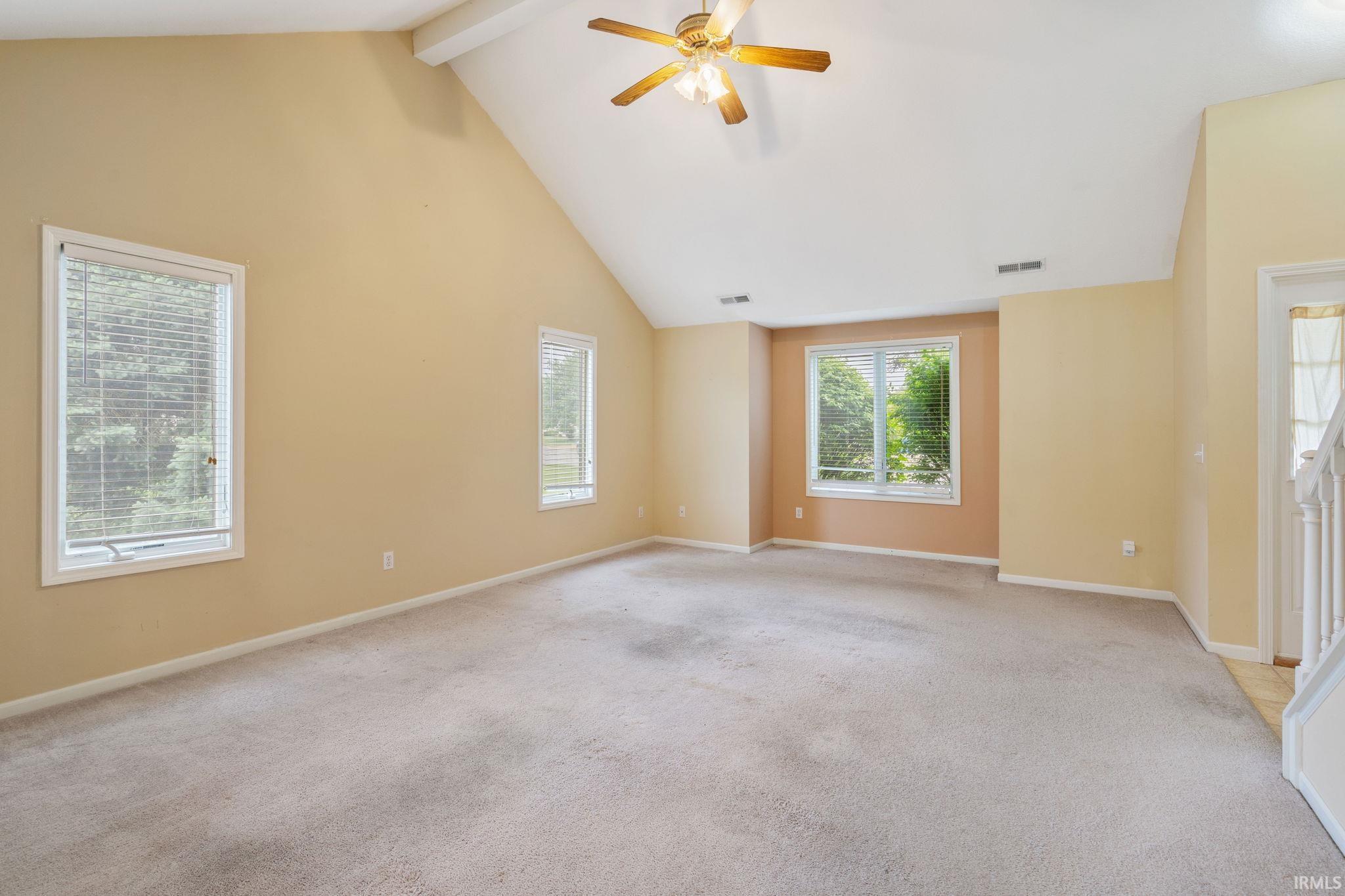 Photo 8 of 3260 E Sherman Street
