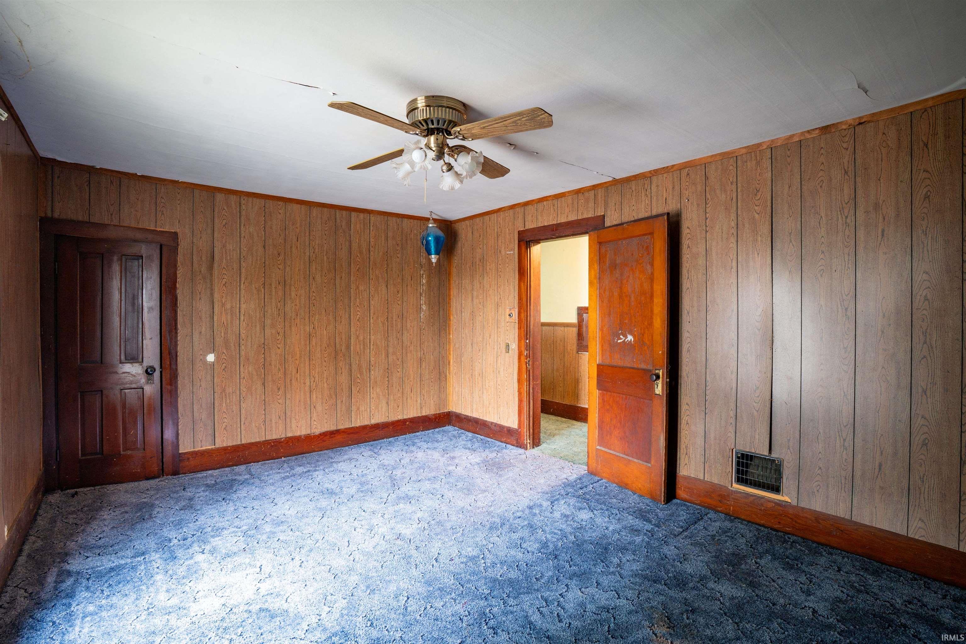 Photo 22 of 104 S Cowen Street
