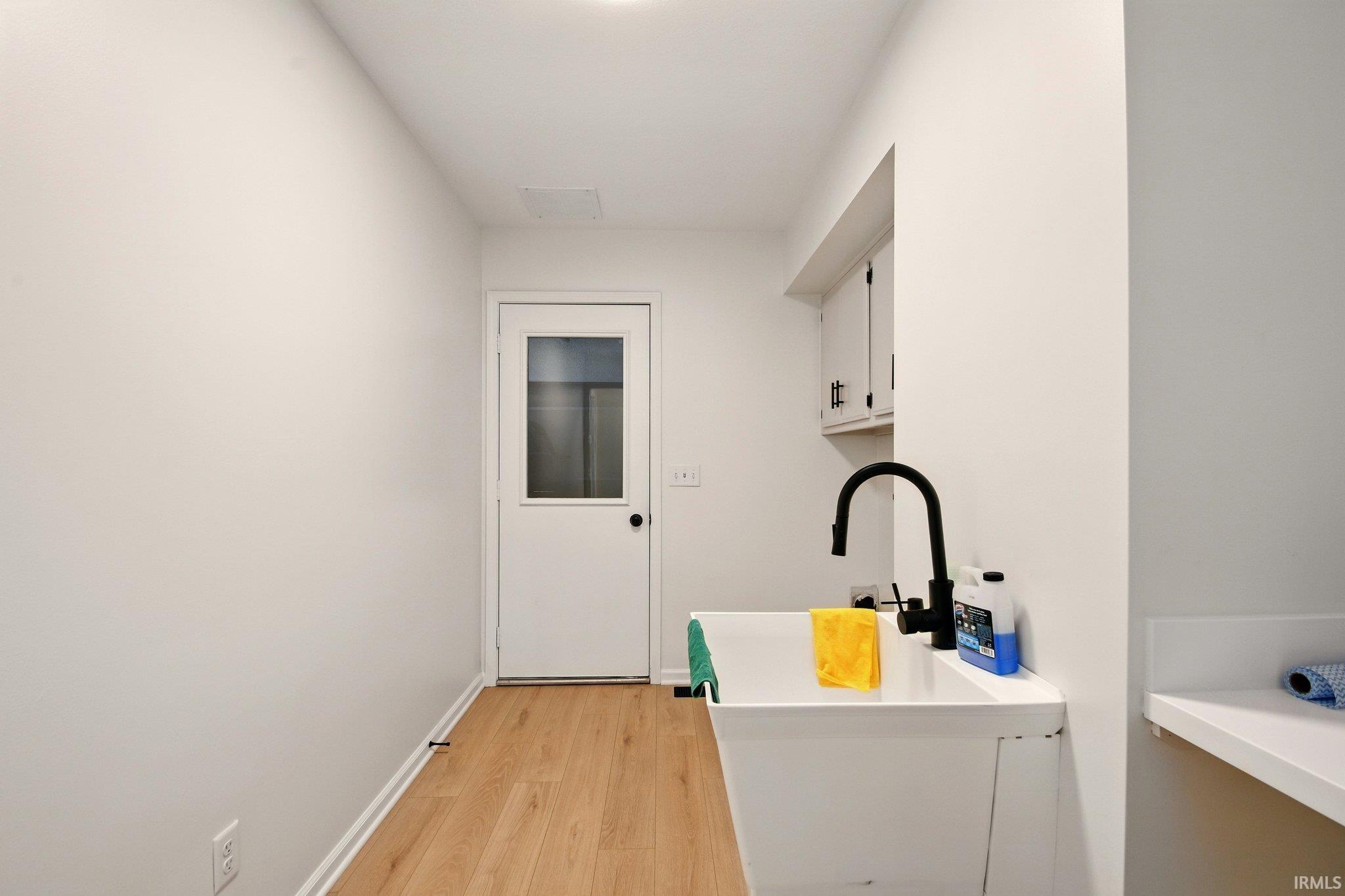 Photo 31 of 4605 Merriam Park Drive