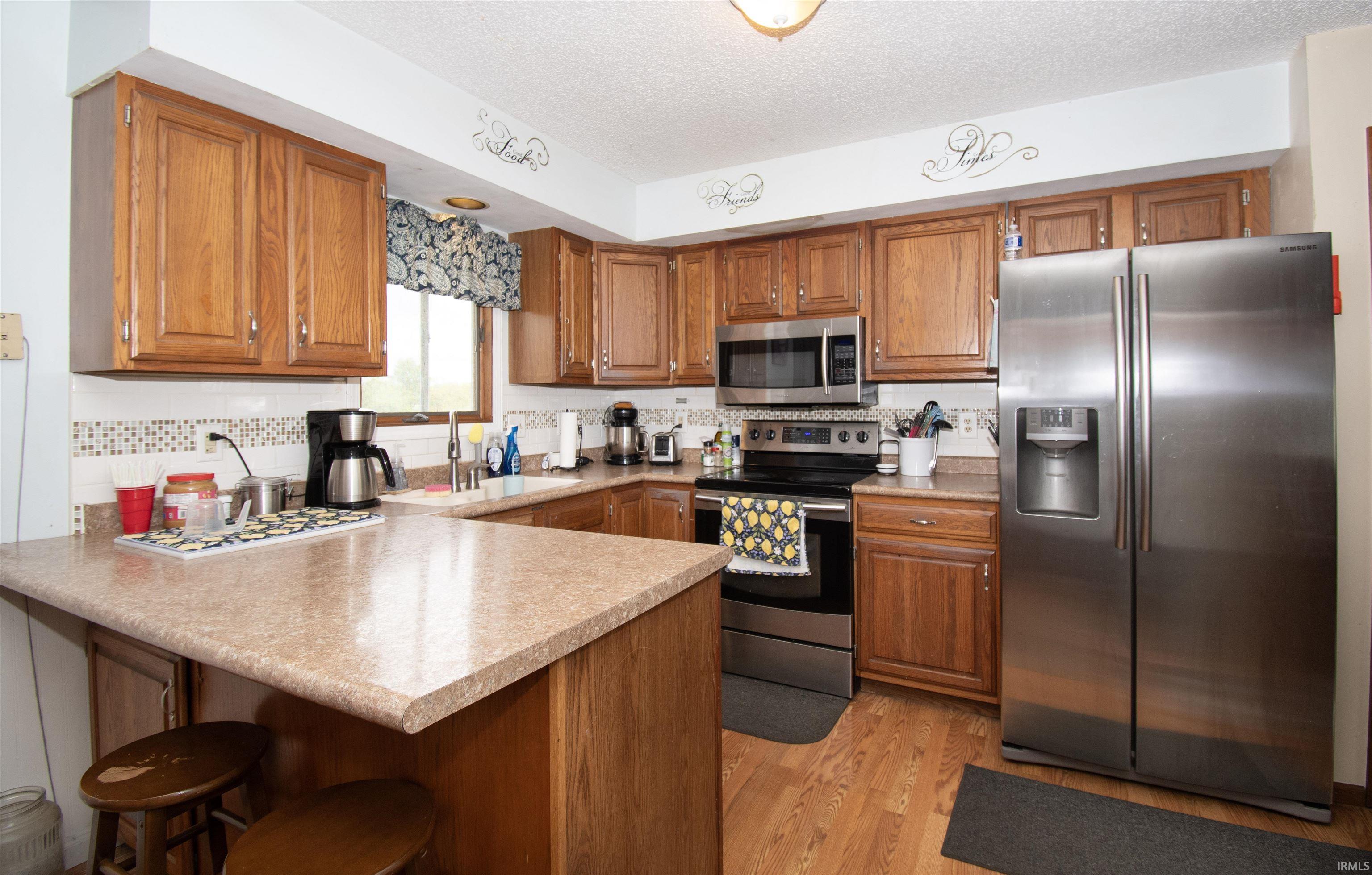Photo 7 of 1220 N 290