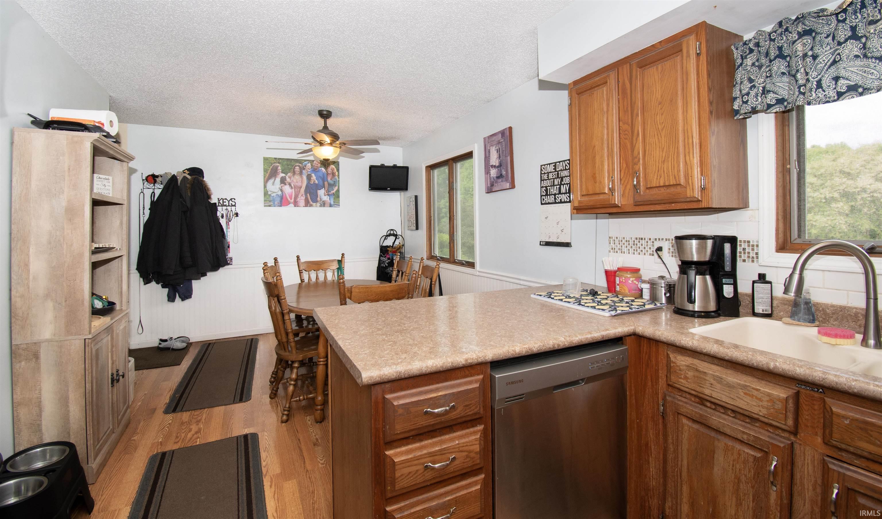 Photo 8 of 1220 N 290