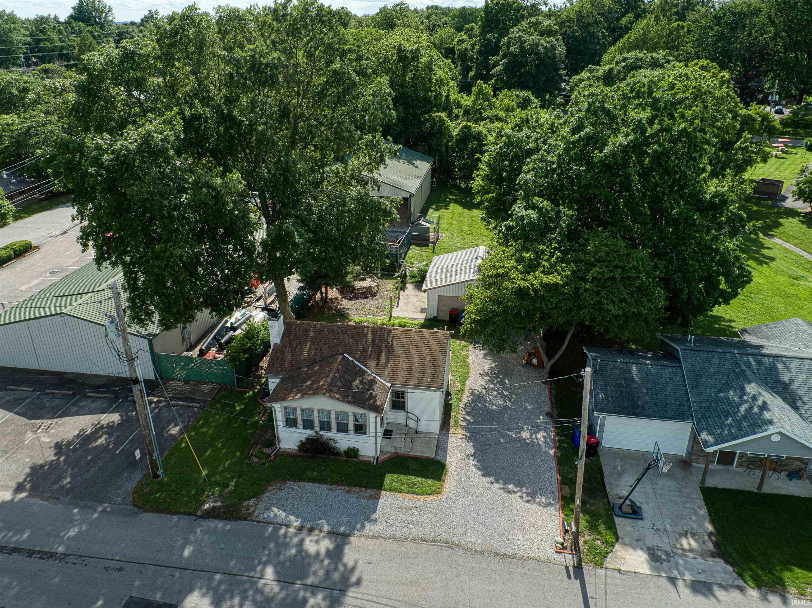 Homes for sale in Newburgh, IN | 508 Polk St, Newburgh, IN 47630 | MLS# 202519208