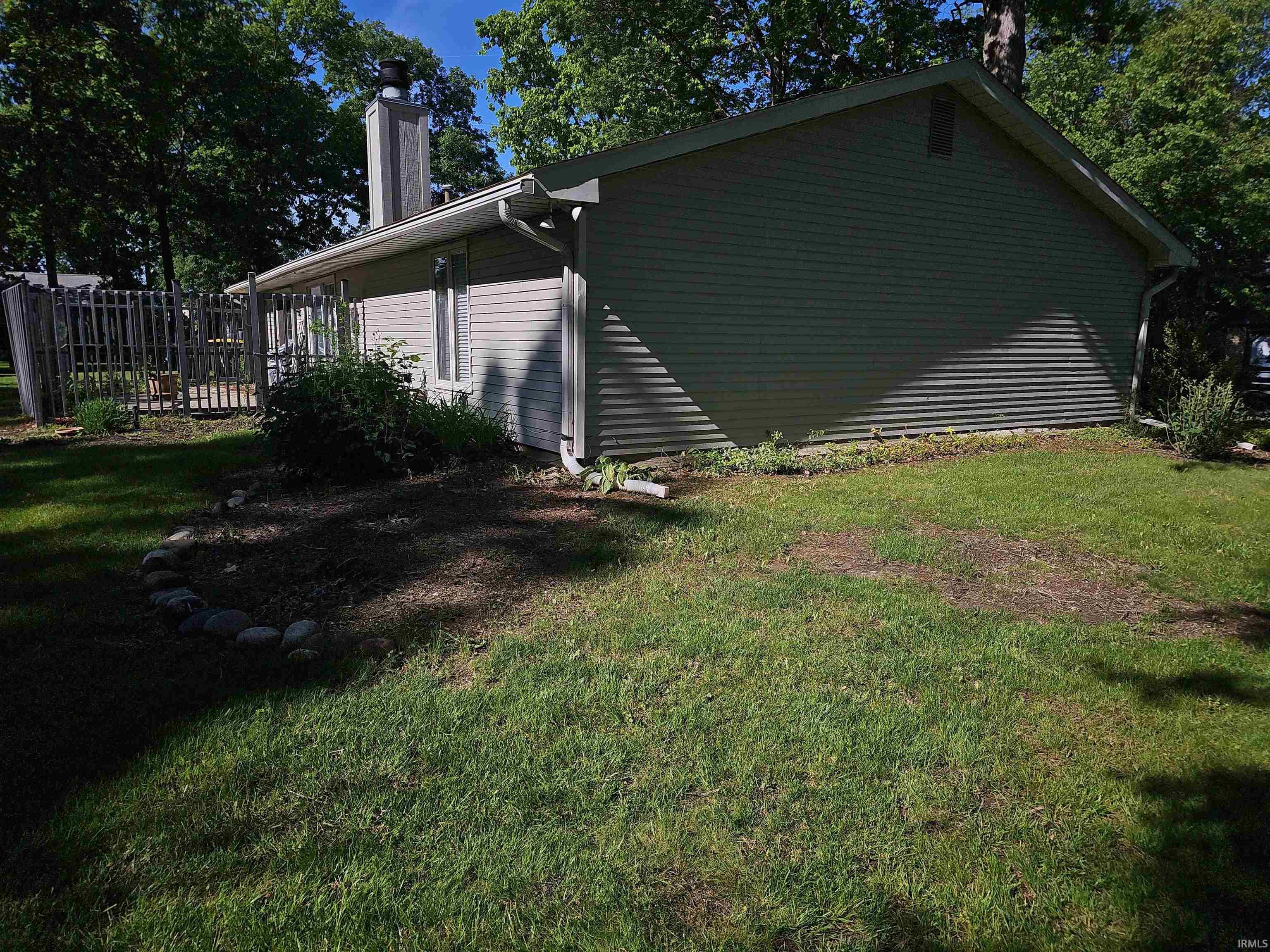 Photo 23 of 10704 Longwood Drive