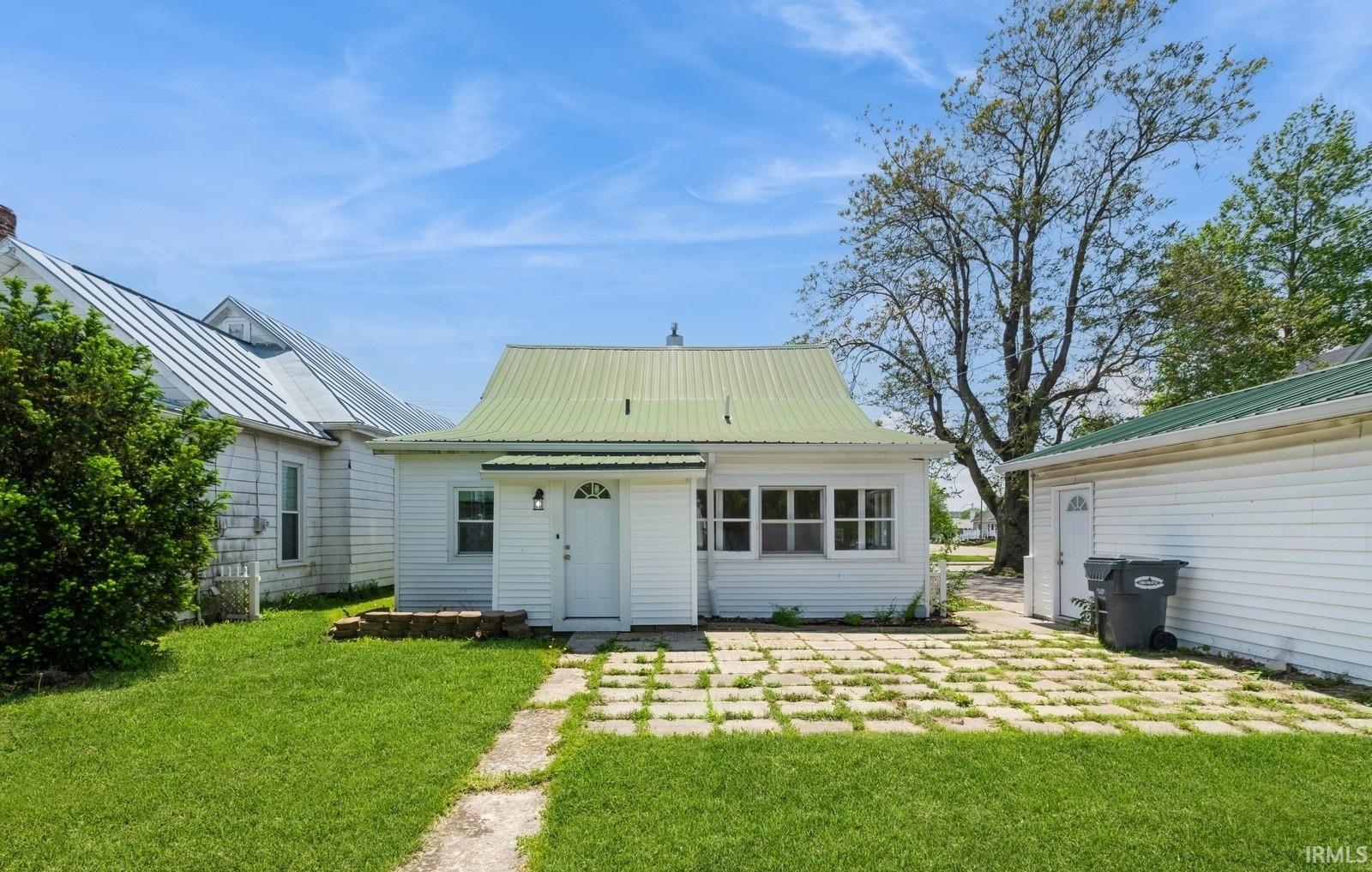 Homes for sale in Montpelier, IN | 126 W Windsor St, Montpelier, IN 47359 | MLS# 202519245