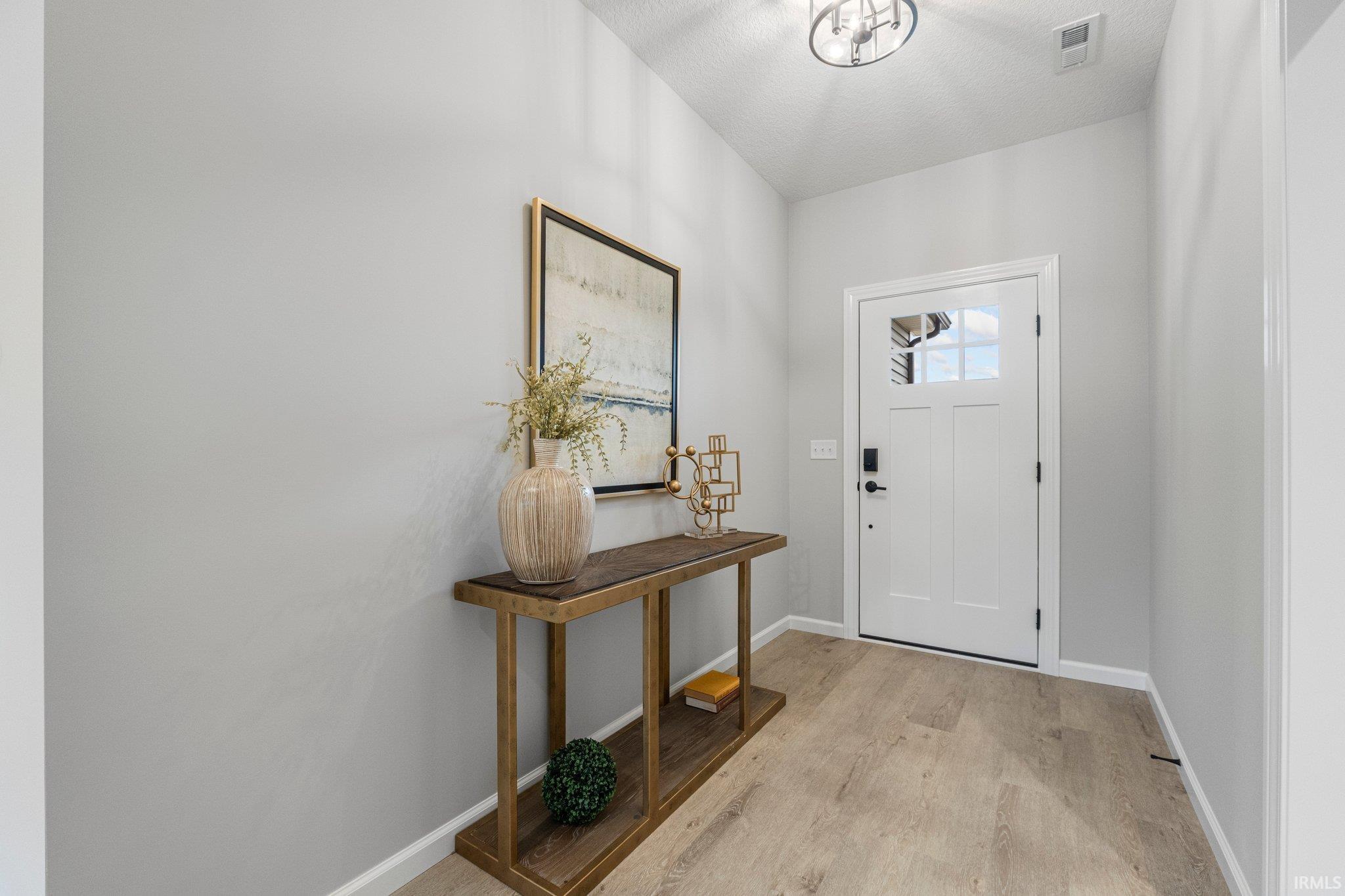 Homes for sale in Auburn, IN | 502 Caribou Xing, Auburn, IN 46706 | MLS# 202519271