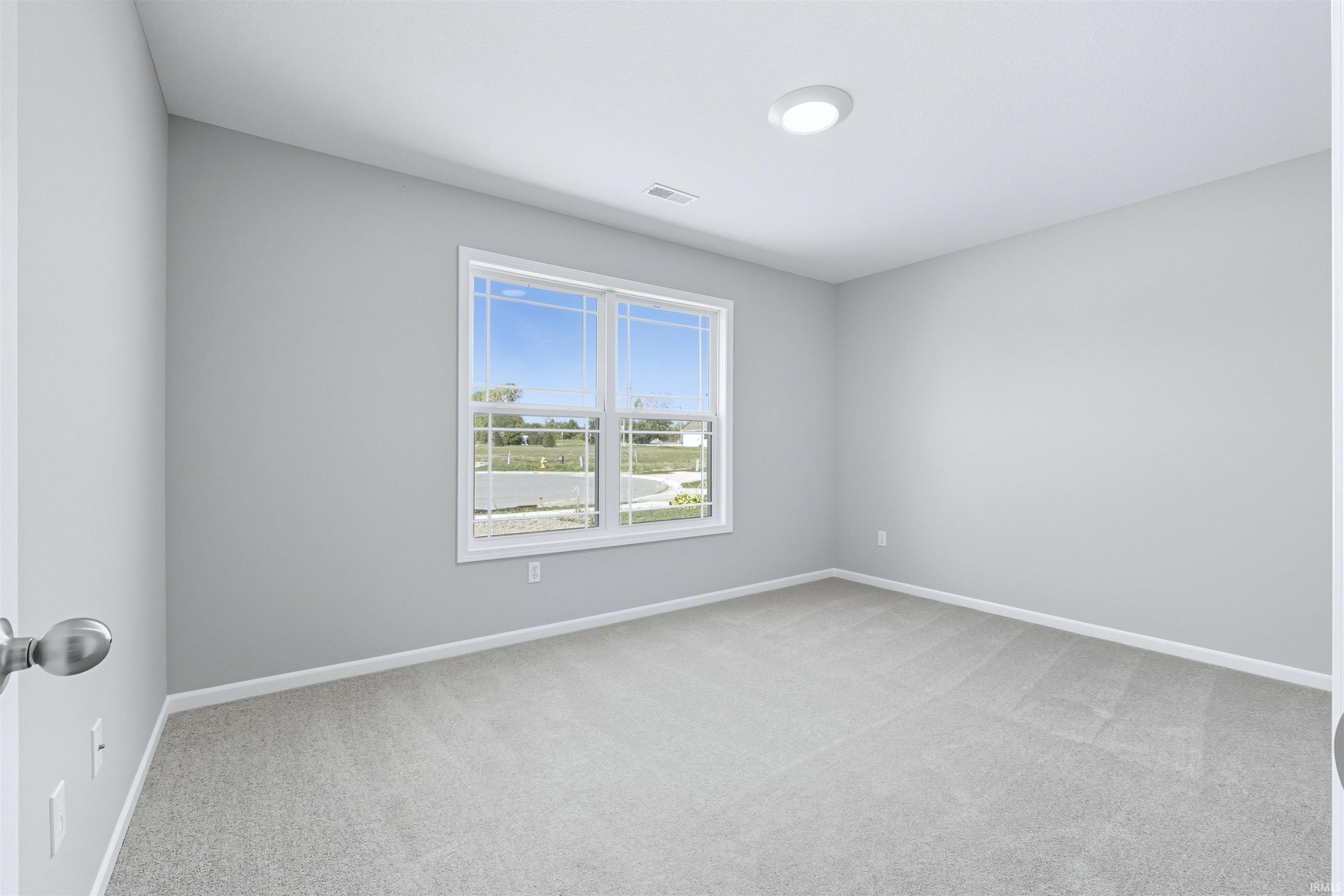 Photo 10 of 568 Lago Court