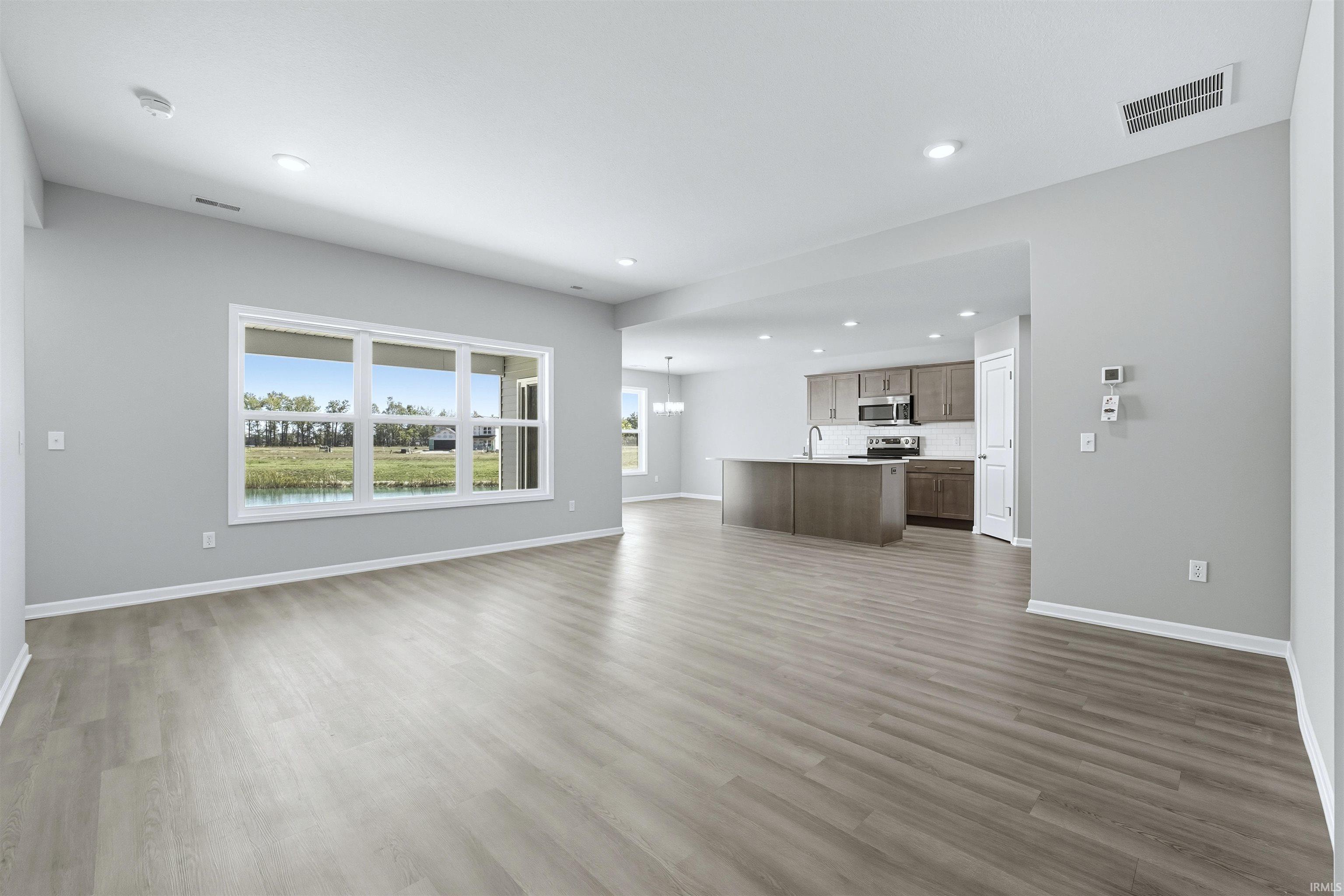 Photo 4 of 568 Lago Court