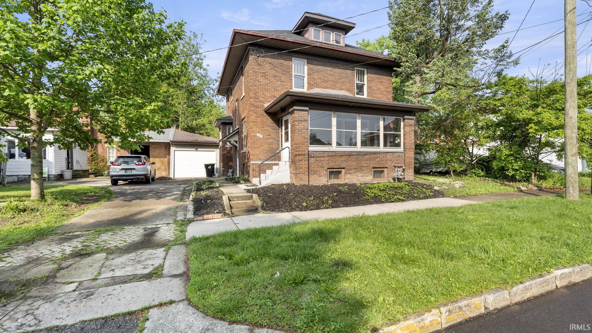 Photo 1 of 524 Byron Street