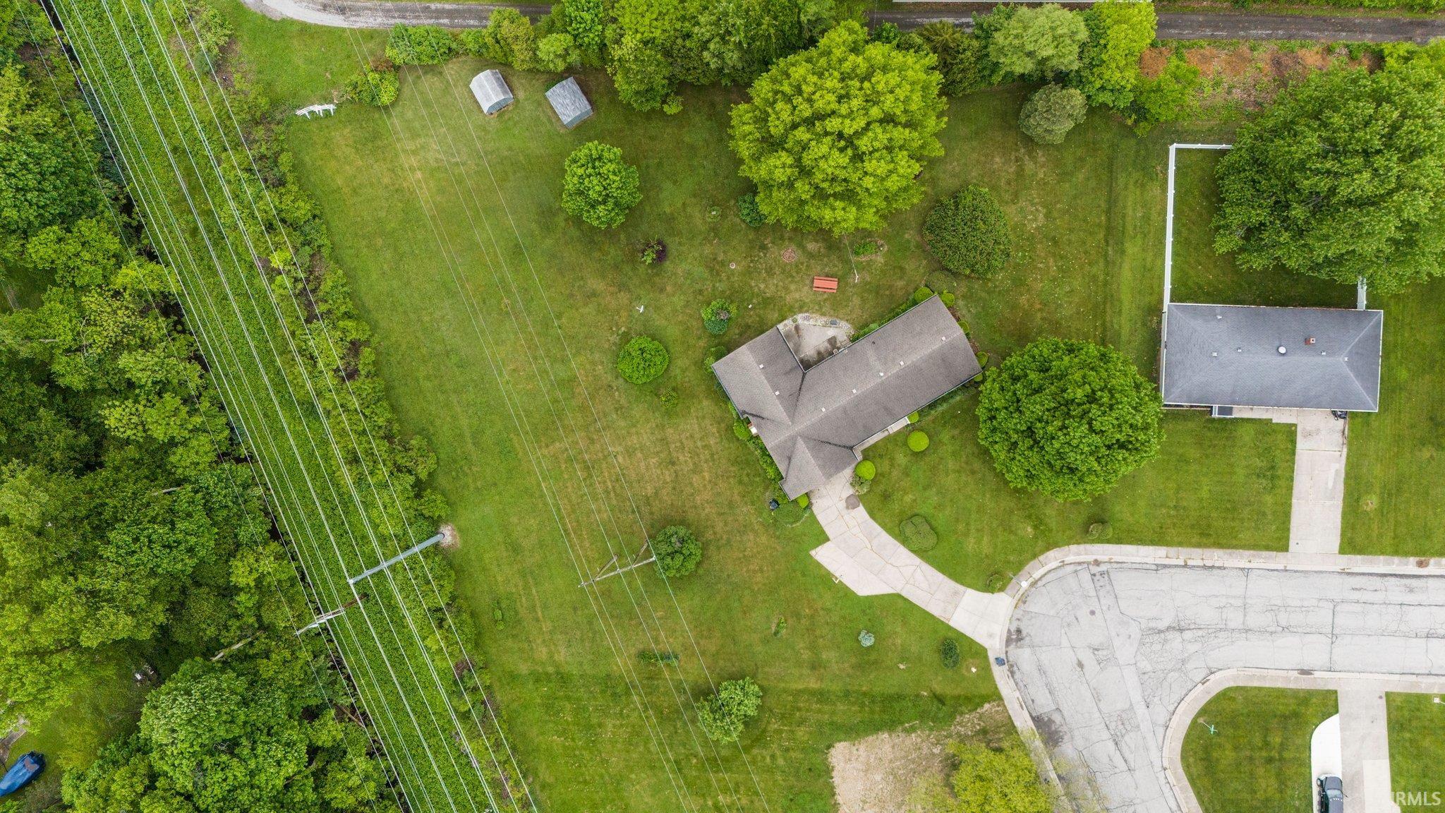 Photo 34 of 213 S Clark Street