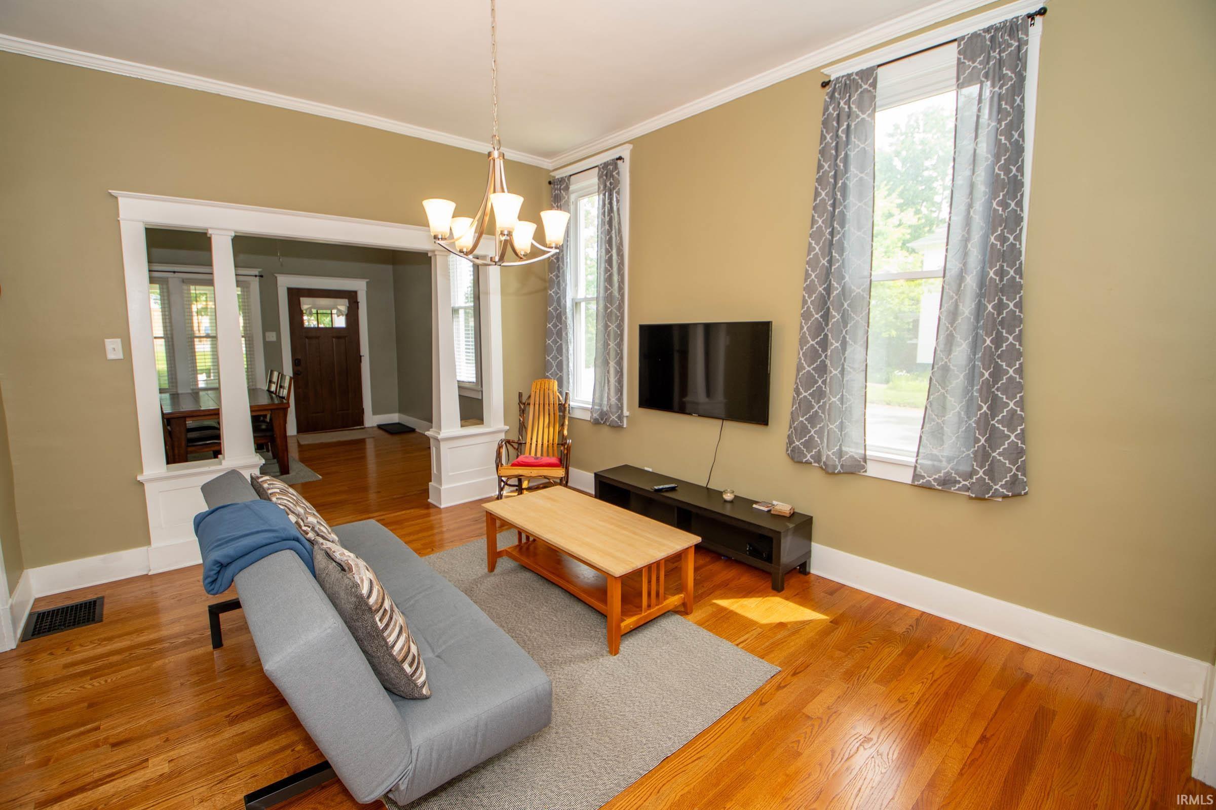 Photo 12 of 1201 Maple Row Street