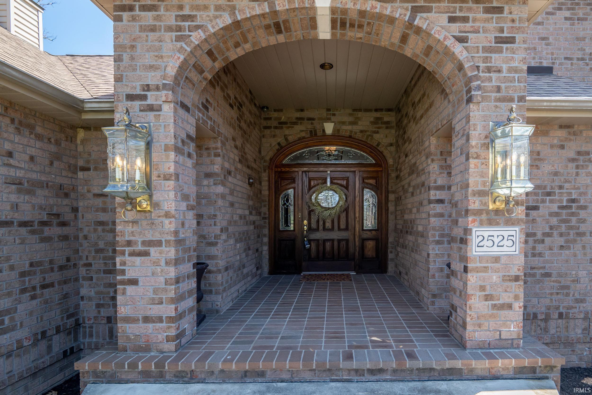 Homes for sale in Fort Wayne, IN | 2525 Ladue Cvs, Fort Wayne, IN 46804 | MLS# 202519389